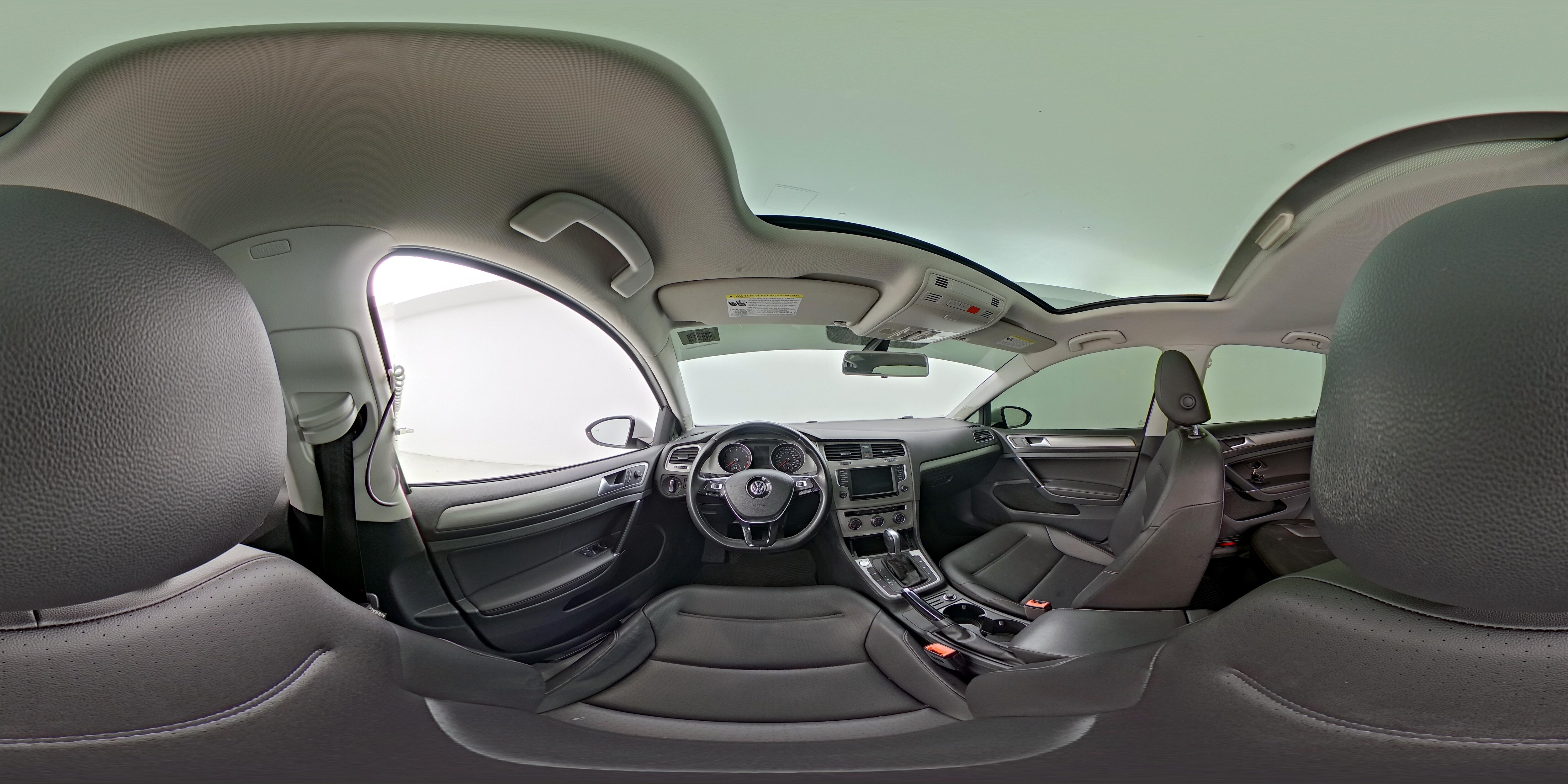 2017 Volkswagen Golf Wolfsburg Edition - Photo 27