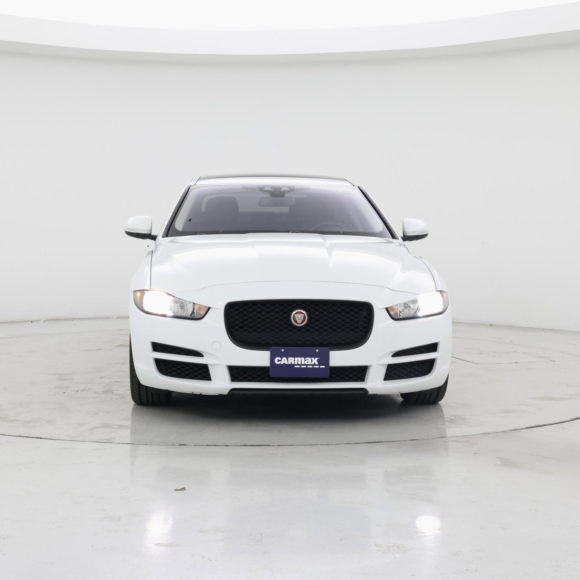 Thumbnail: 2018 Jaguar XE - 5