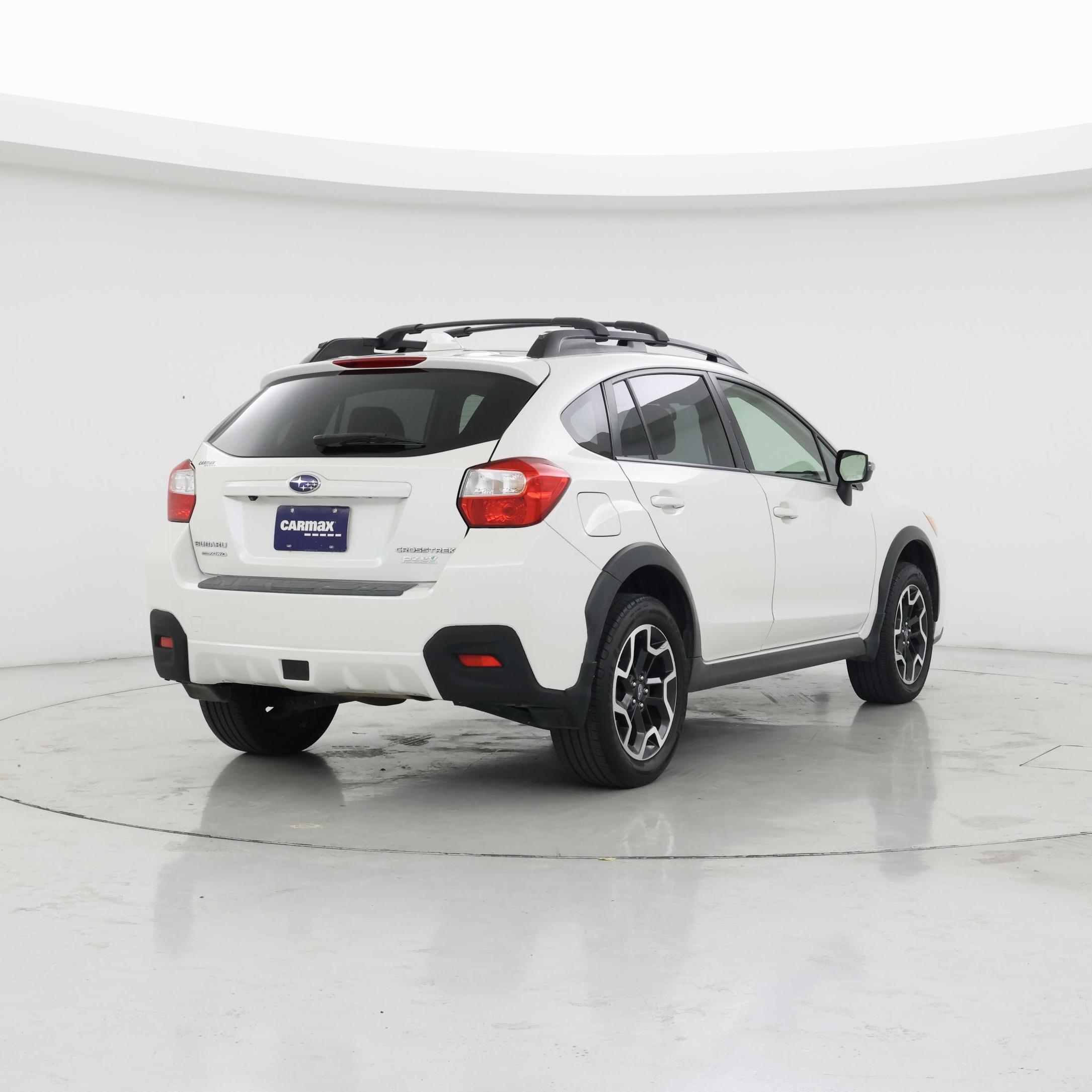 Thumbnail: 2016 Subaru XV Crosstrek - 8