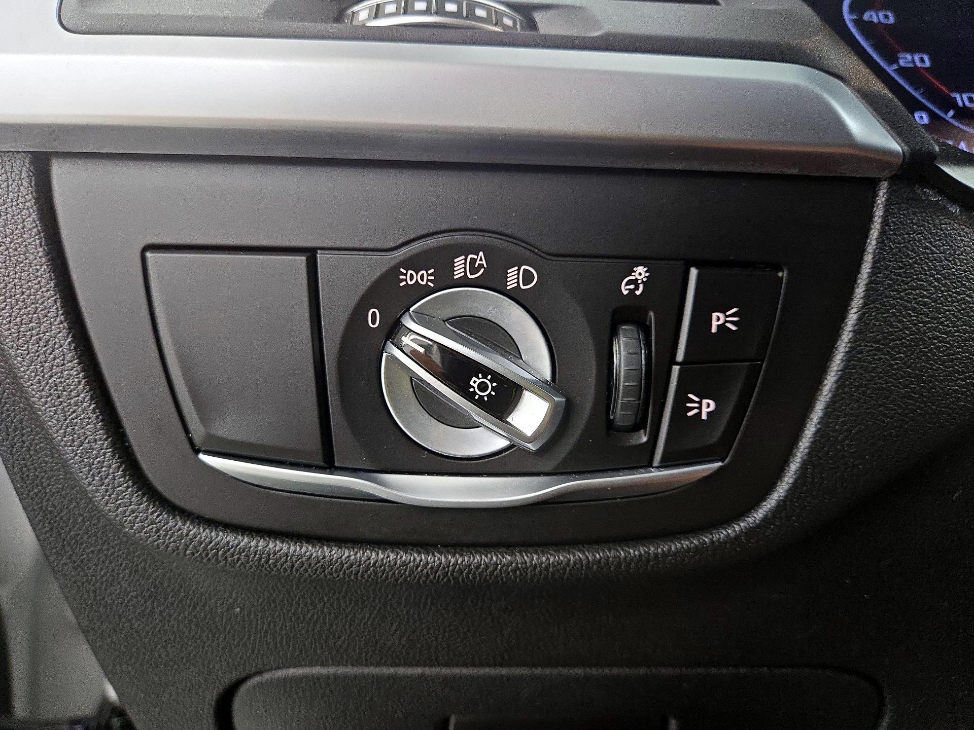 Thumbnail: 2022 BMW X3 - 13