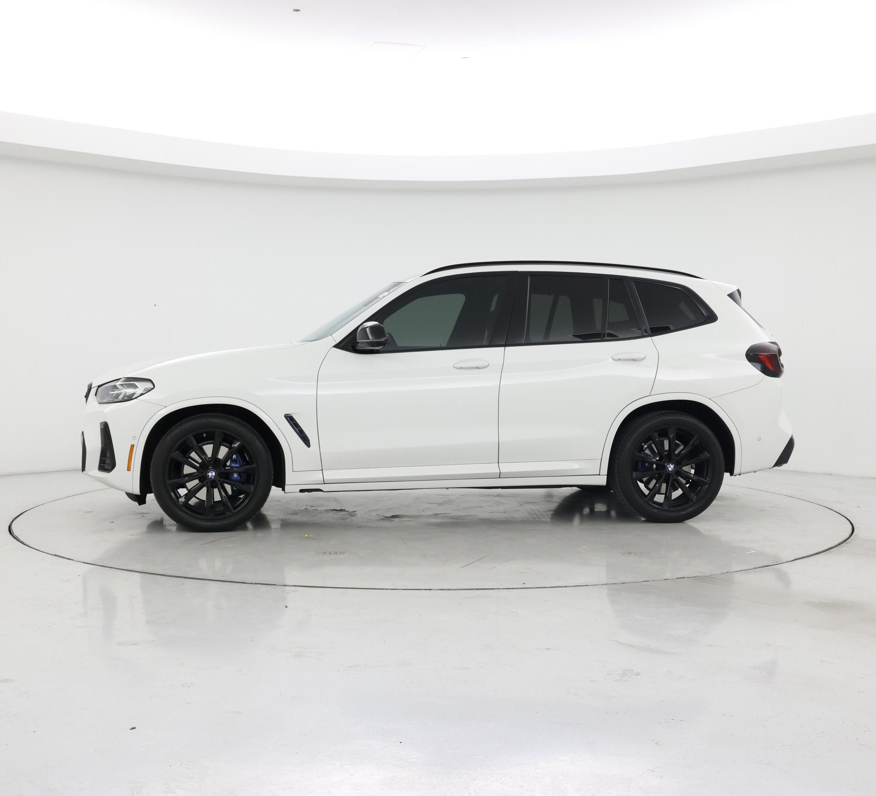 Thumbnail: 2022 BMW X3 - 3