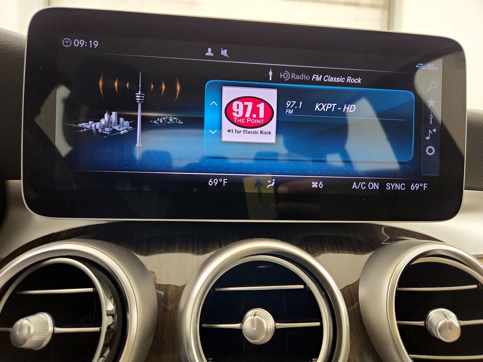 Thumbnail: 2020 Mercedes-Benz C-Class - 15