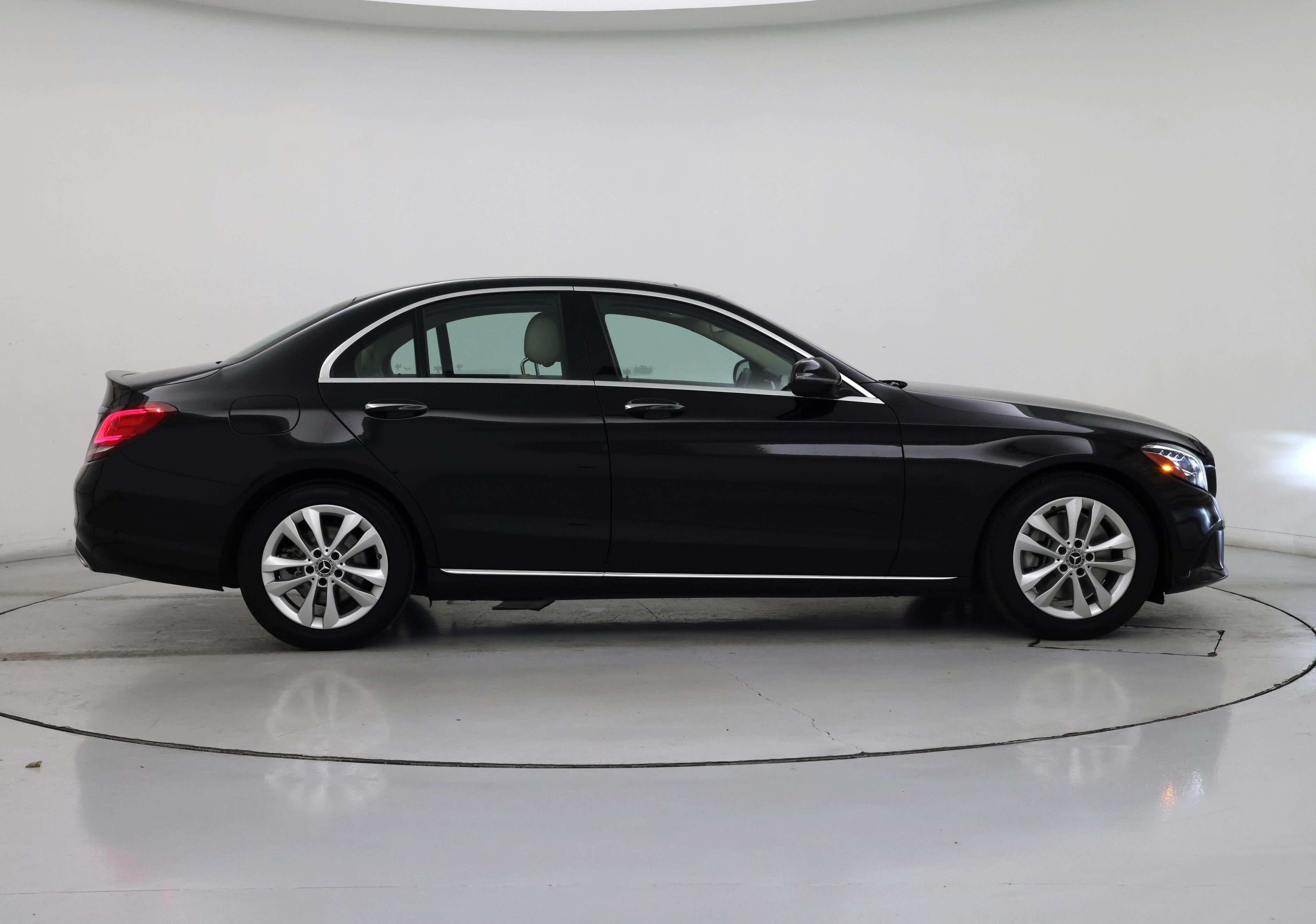 Thumbnail: 2020 Mercedes-Benz C-Class - 7