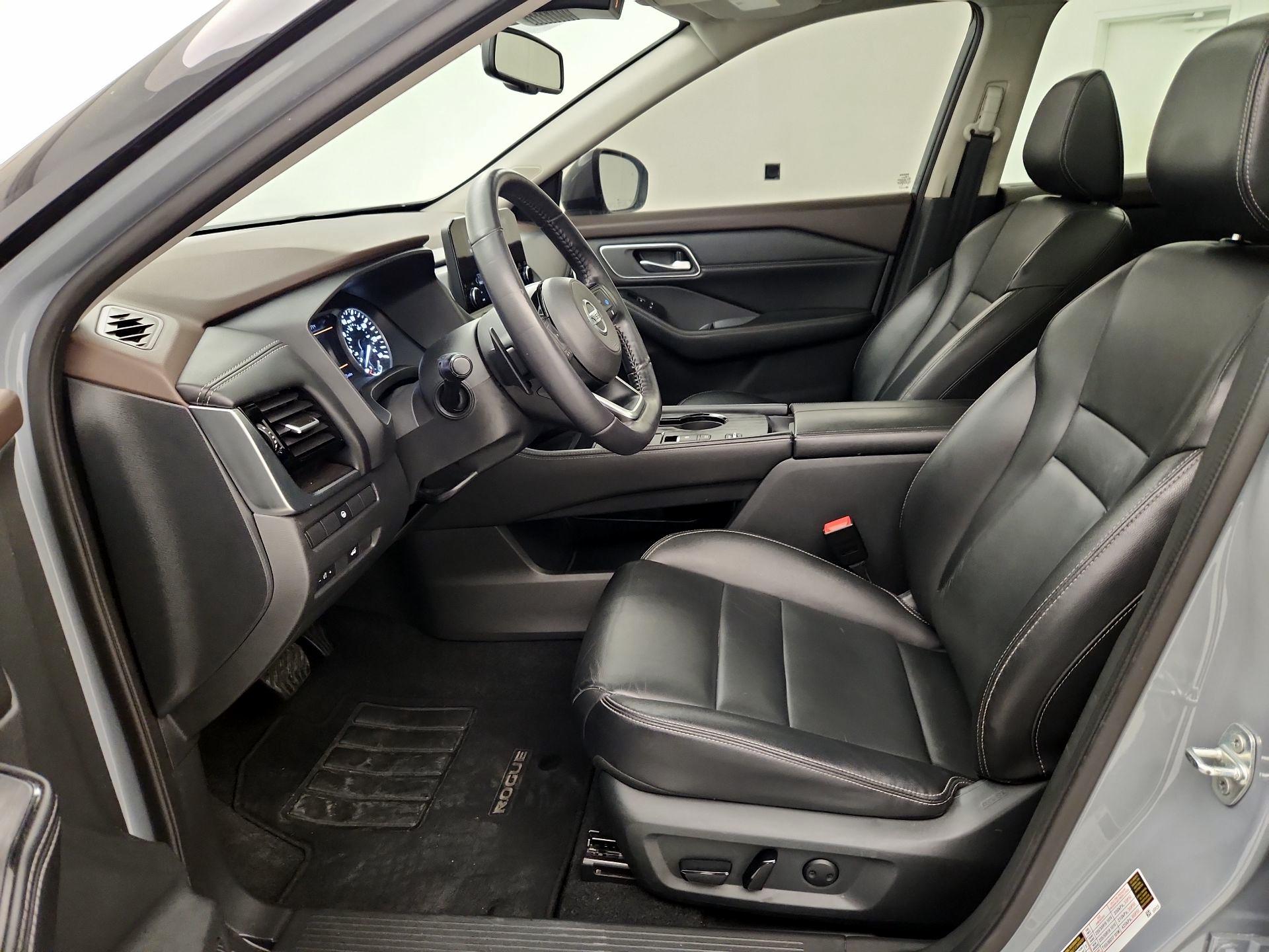 Thumbnail: 2021 Nissan Rogue - 11