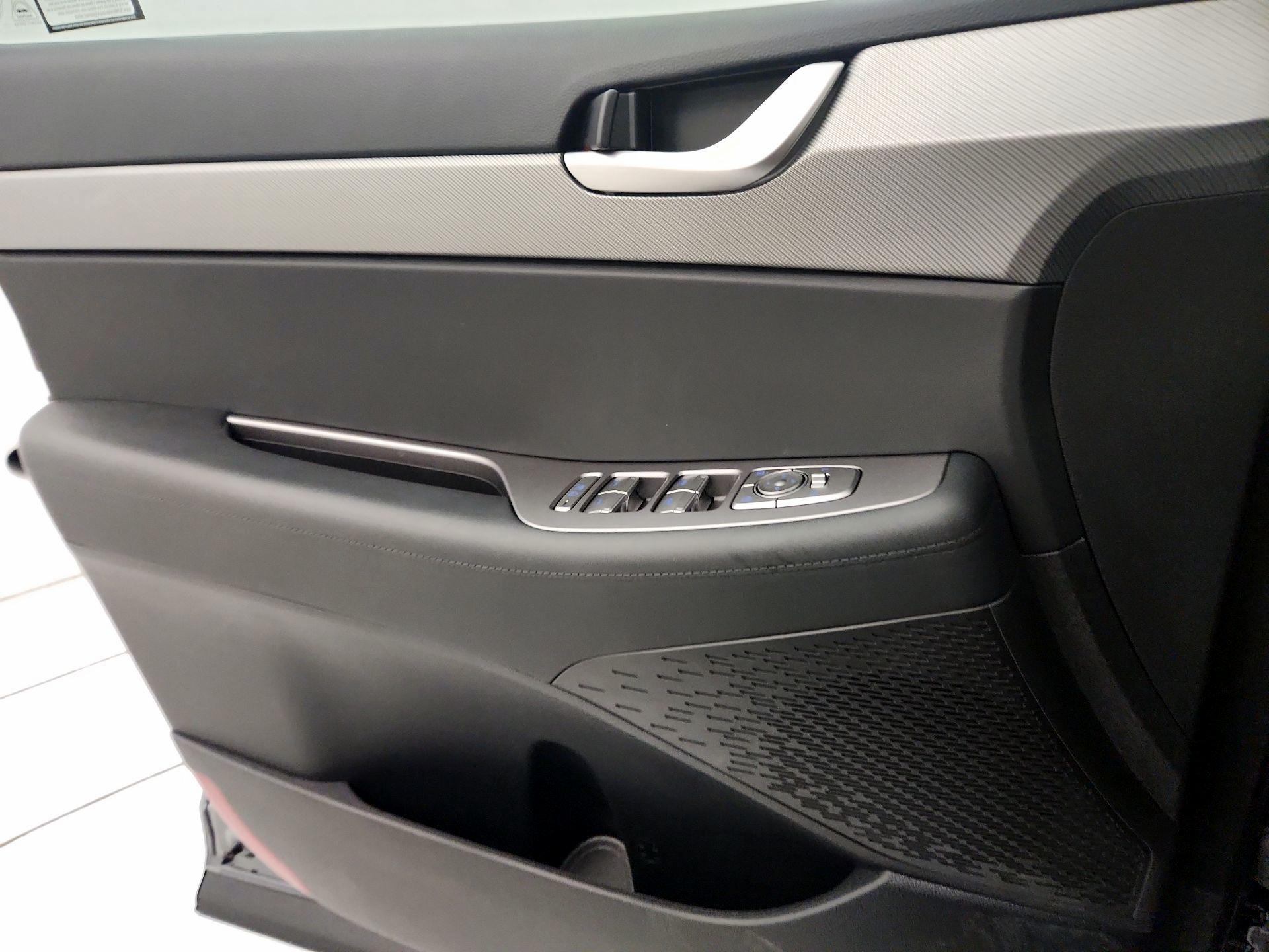 Thumbnail: 2025 Hyundai Palisade - 12