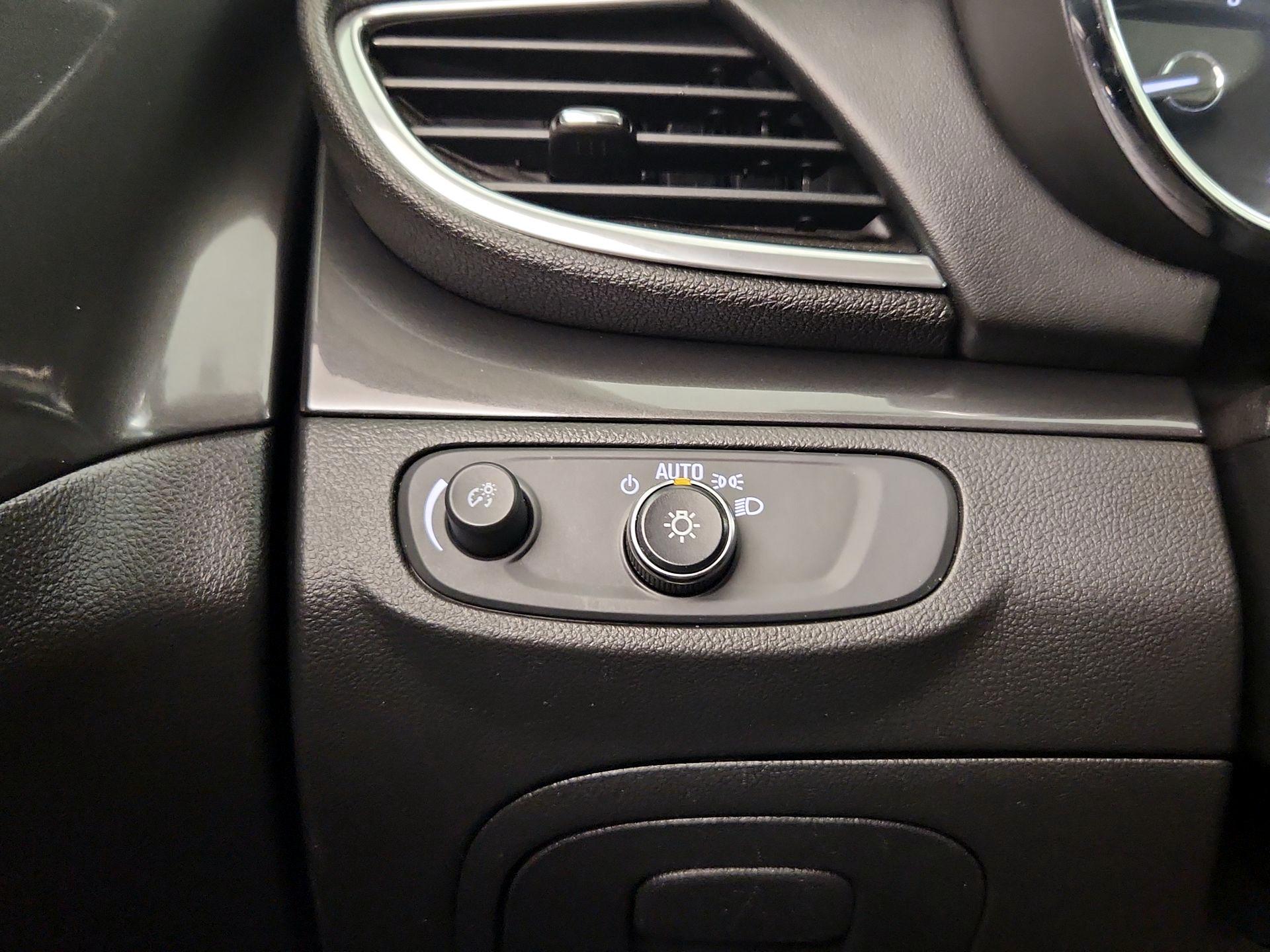 Thumbnail: 2020 Buick Encore - 13