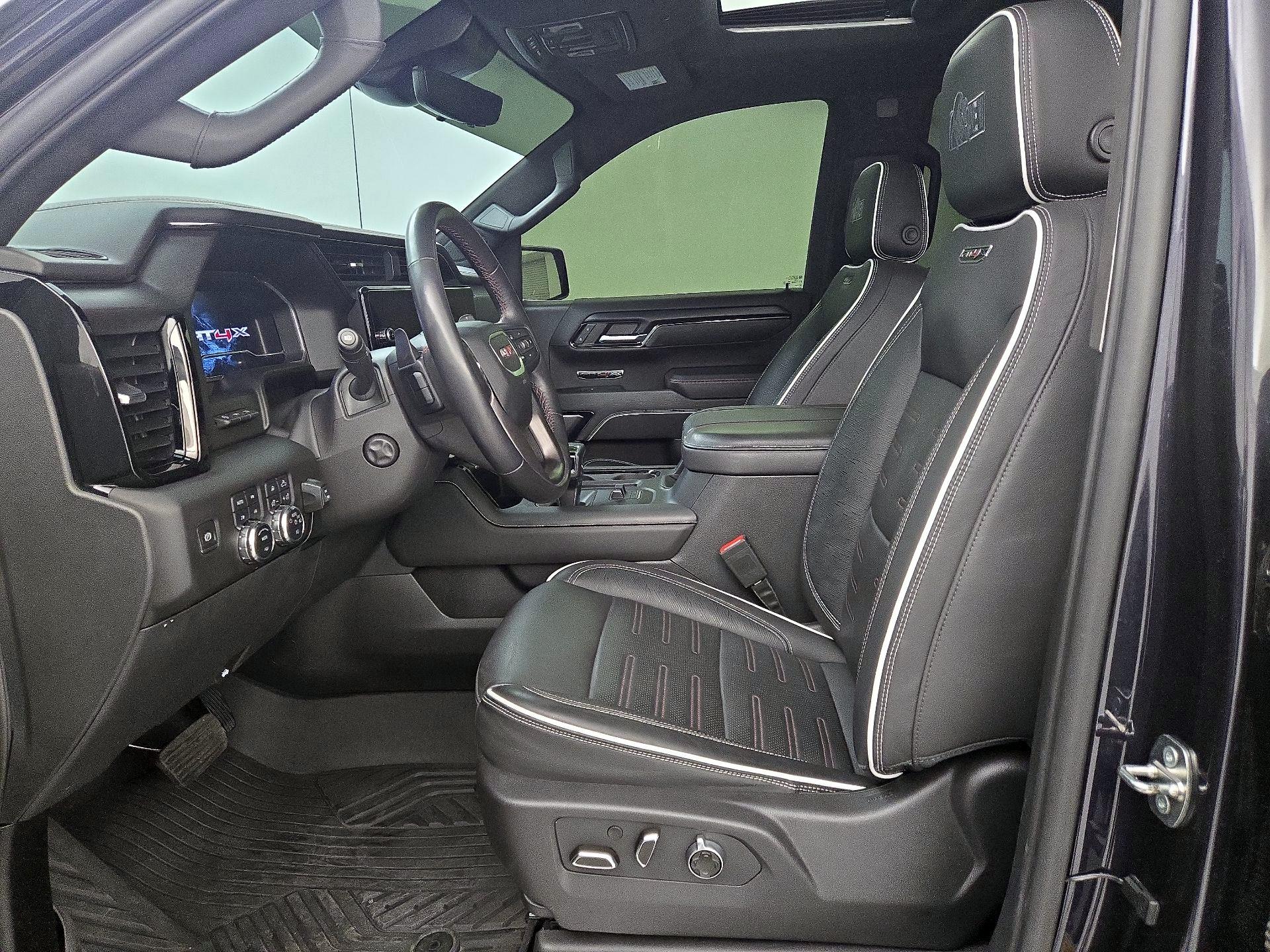 Thumbnail: 2024 GMC Sierra 1500 - 11