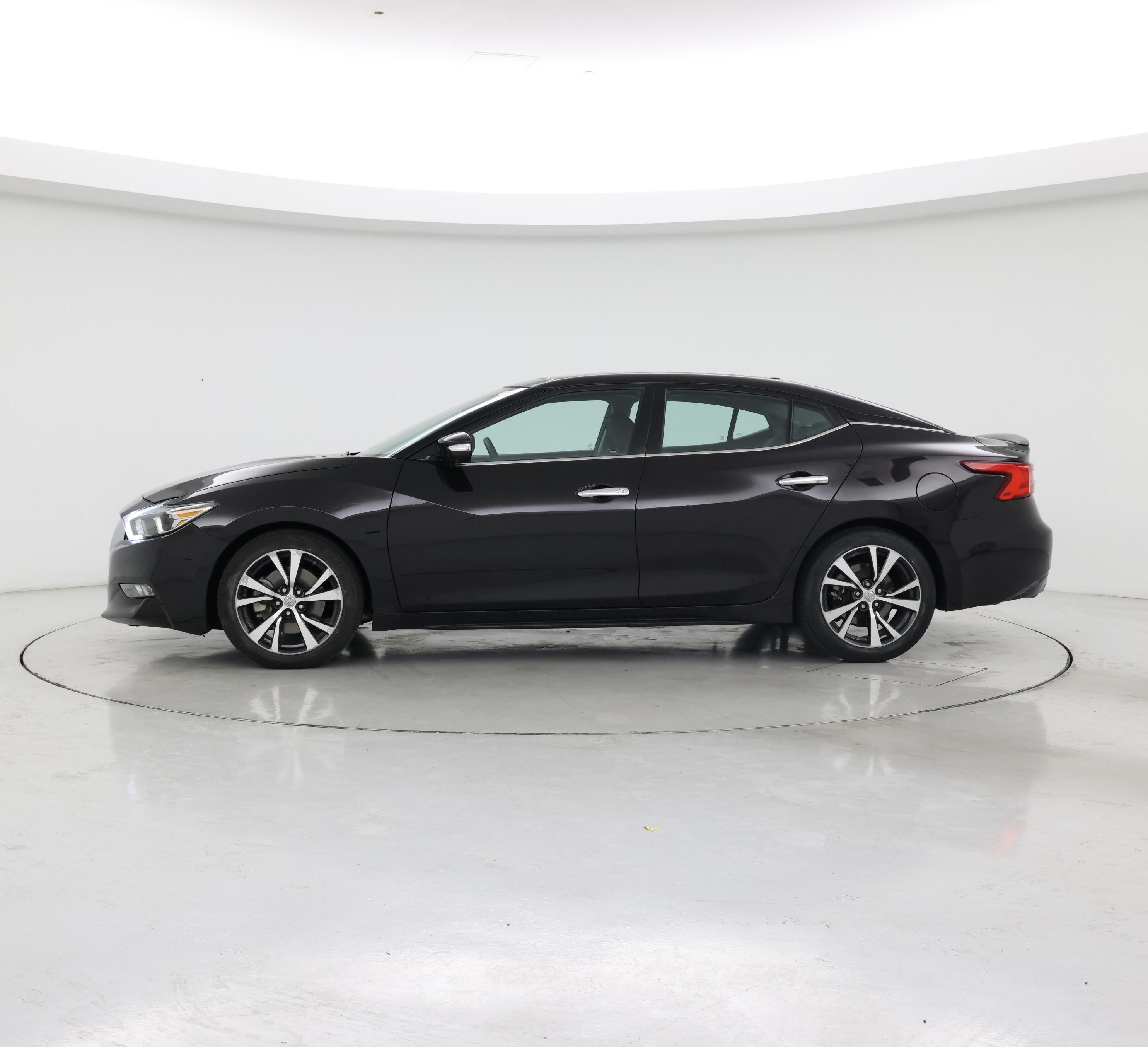 Thumbnail: 2016 Nissan Maxima - 3