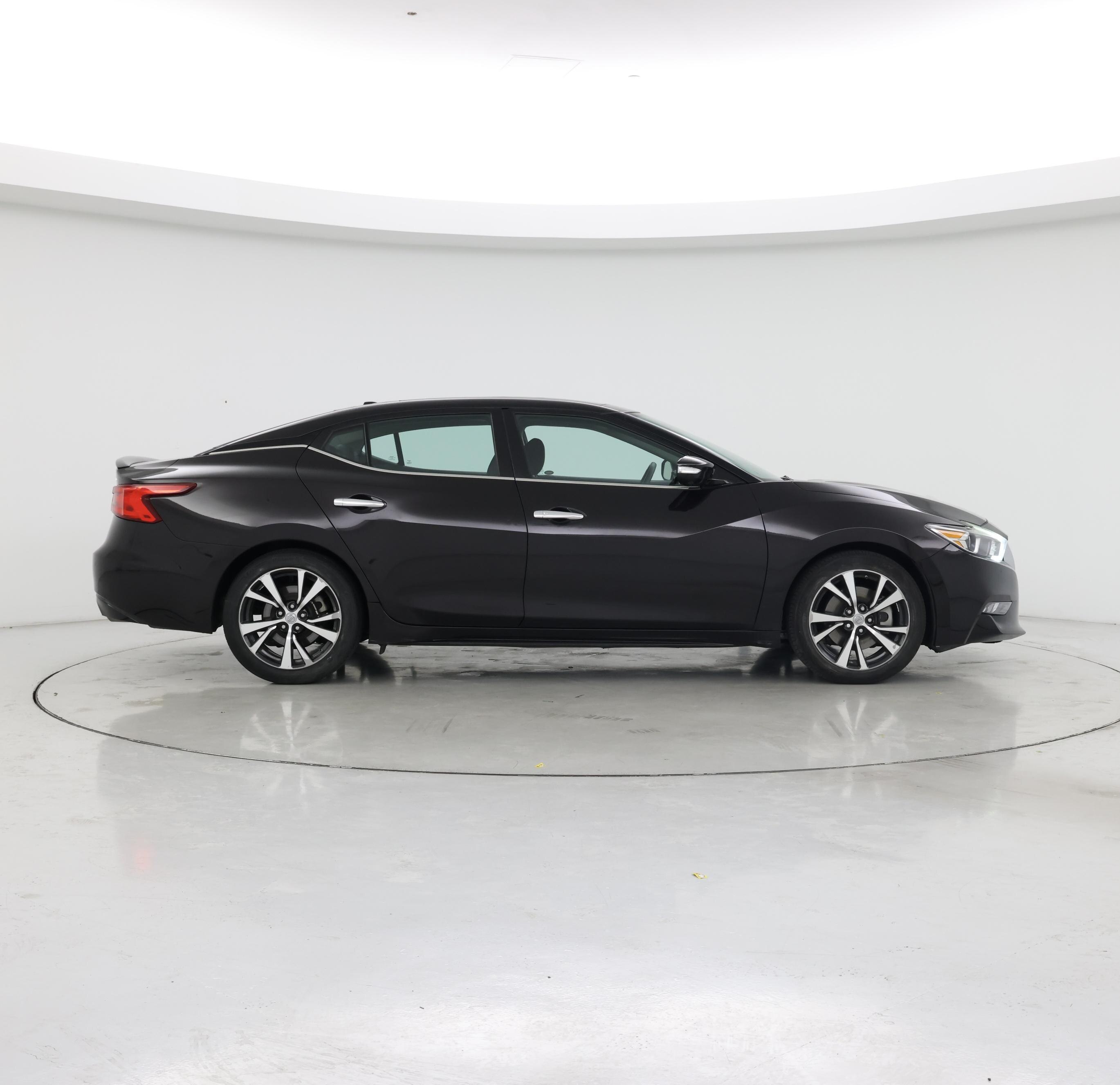 Thumbnail: 2016 Nissan Maxima - 7