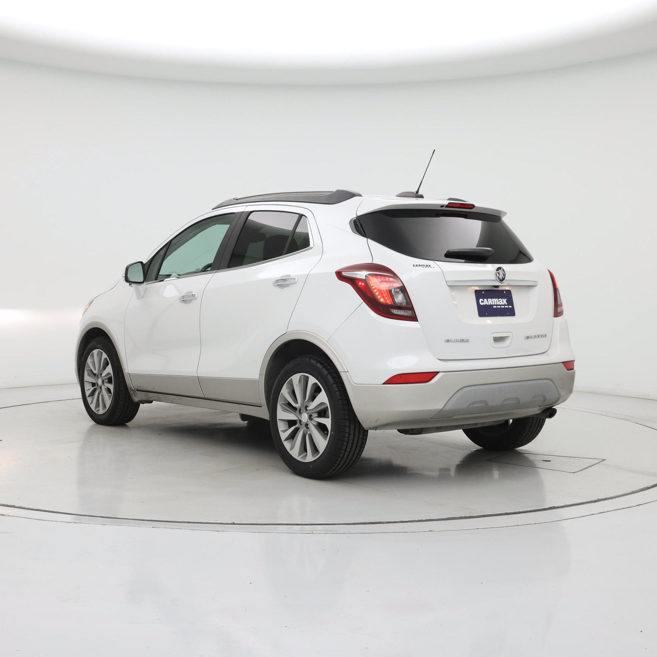 Thumbnail: 2018 Buick Encore - 2