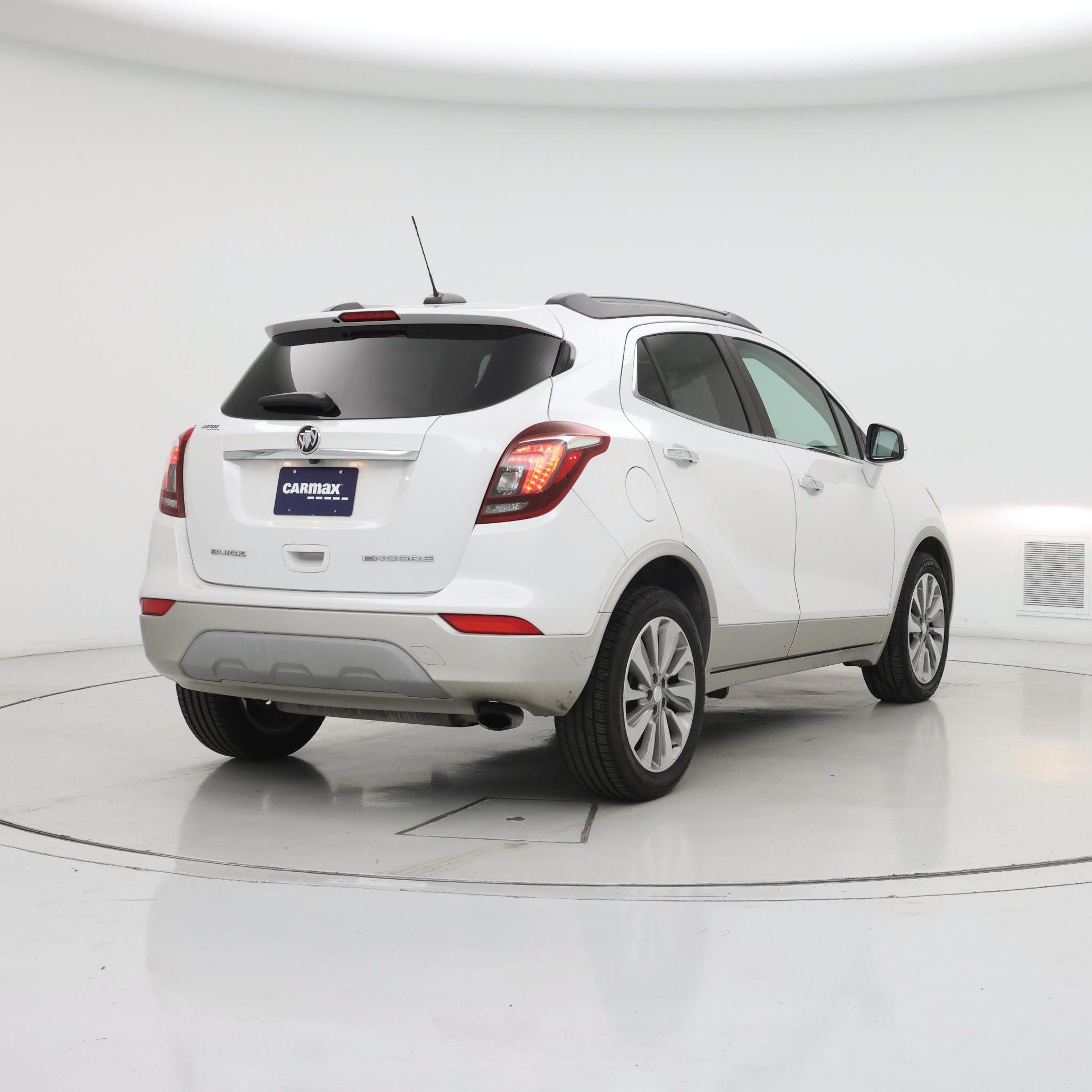 Thumbnail: 2018 Buick Encore - 8