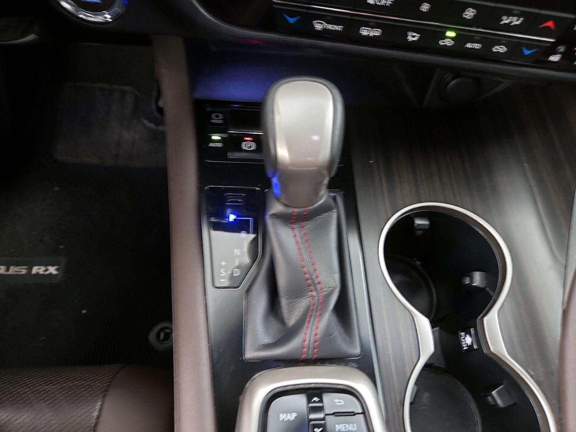 Thumbnail: 2017 Lexus RX - 18