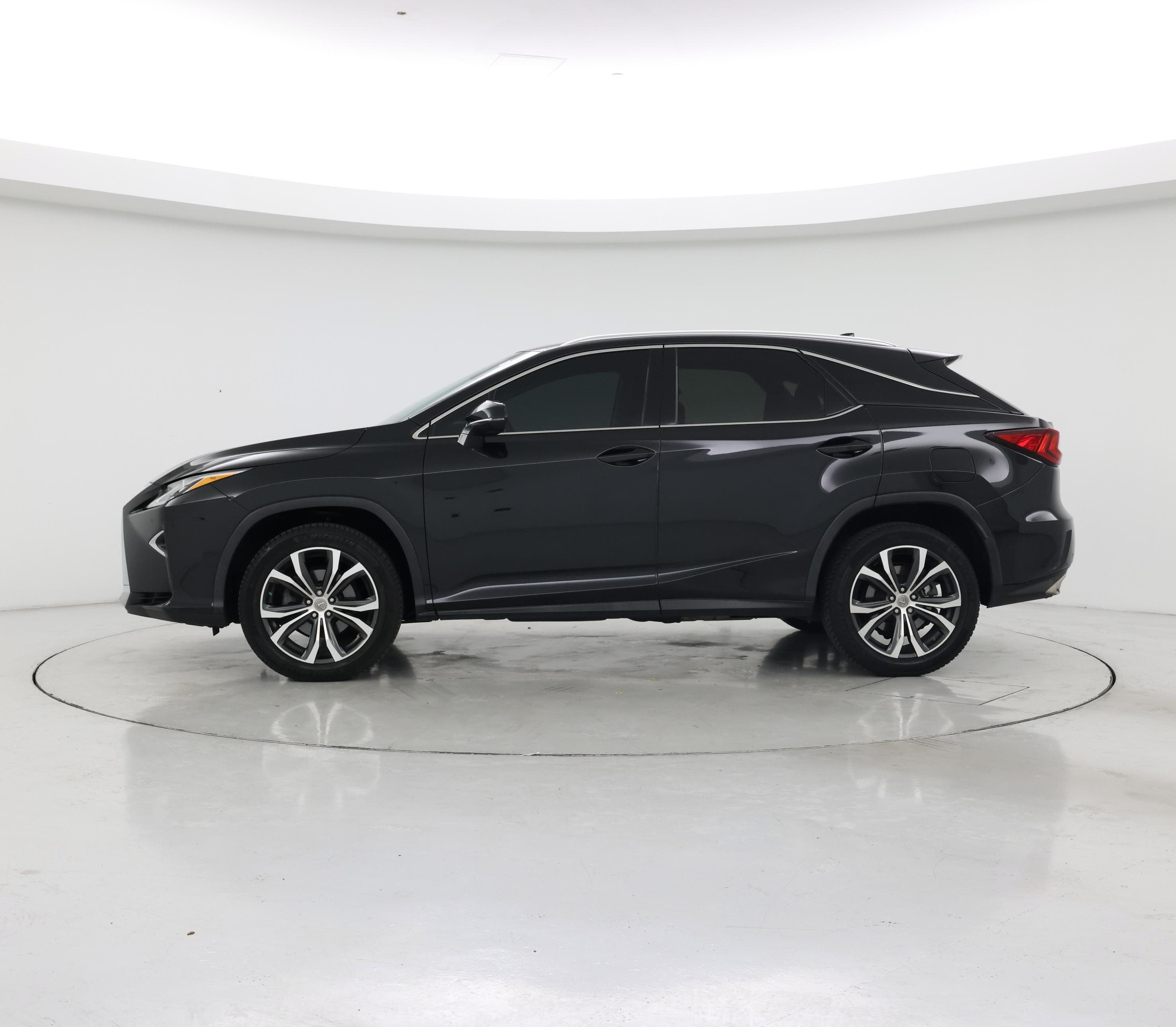 Thumbnail: 2017 Lexus RX - 3
