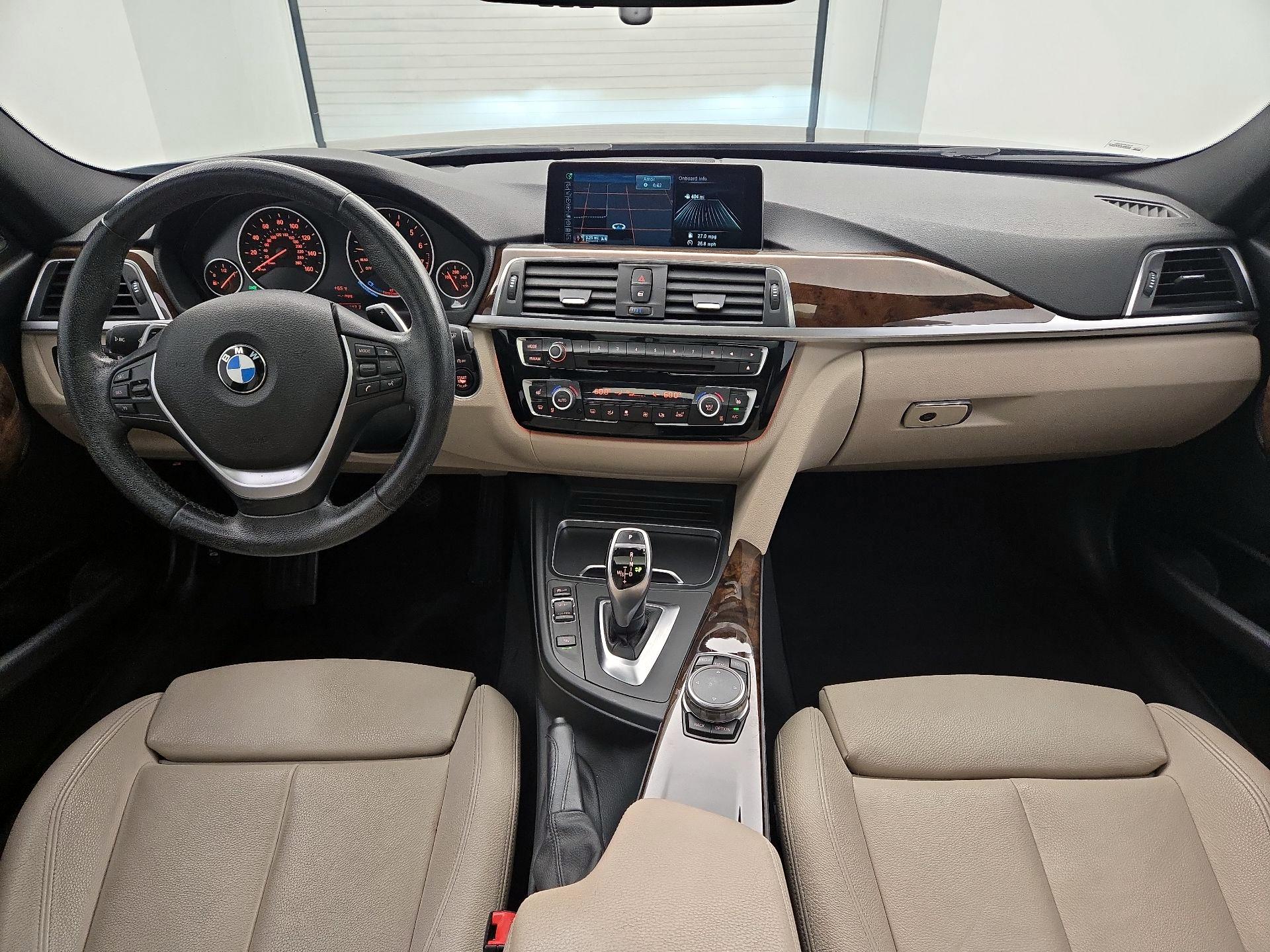 Thumbnail: 2016 BMW 3 Series - 9