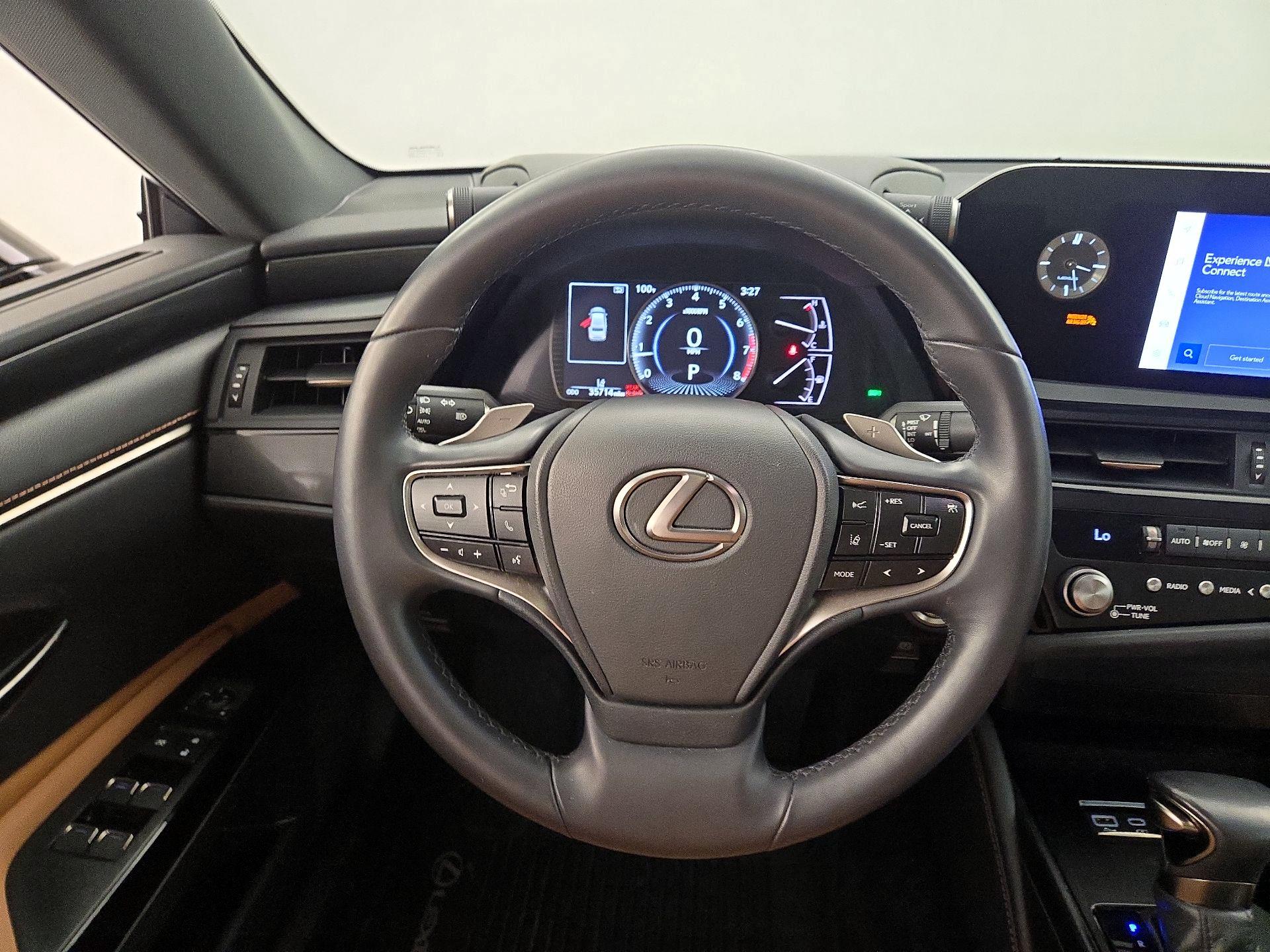 Thumbnail: 2023 Lexus ES - 10