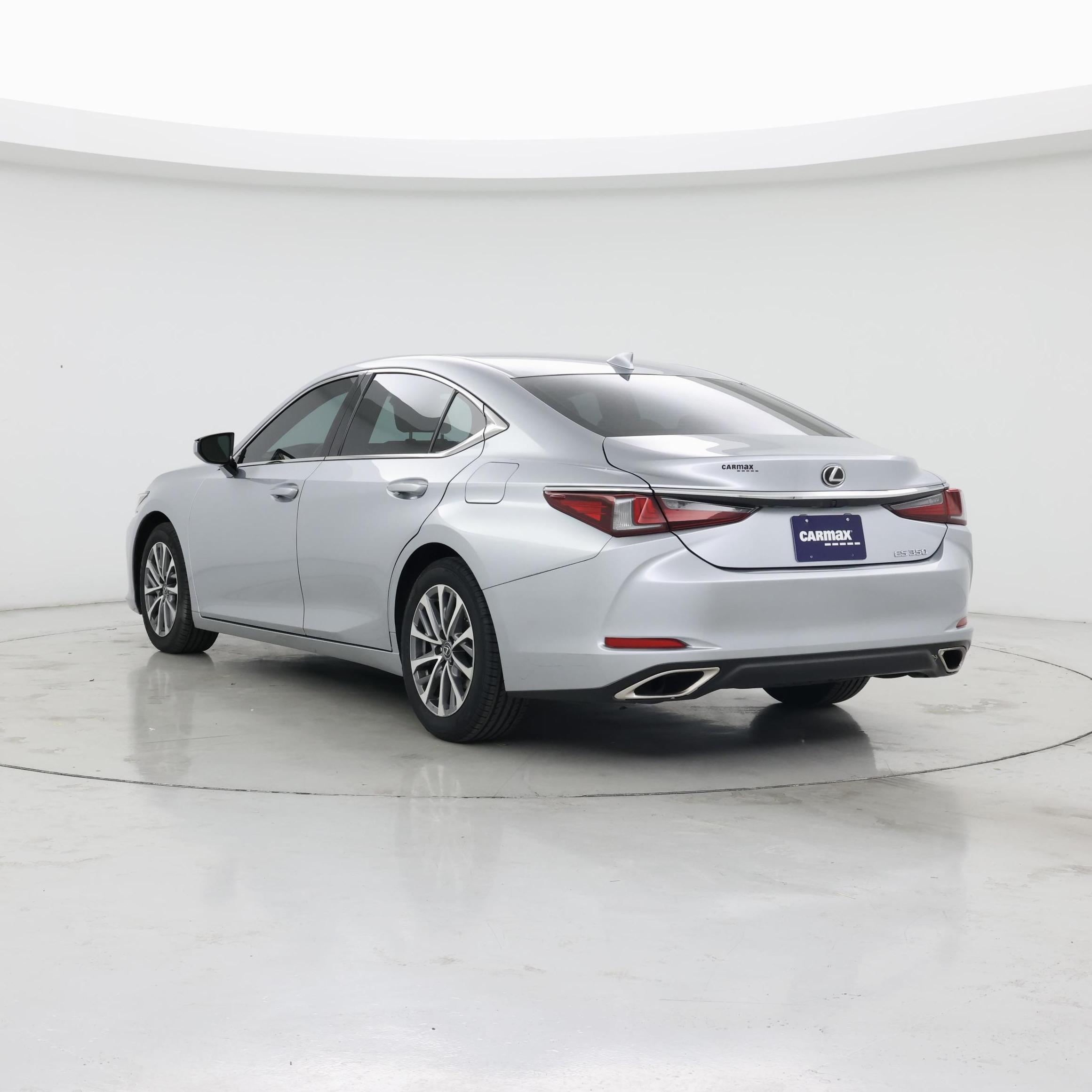 Thumbnail: 2023 Lexus ES - 2