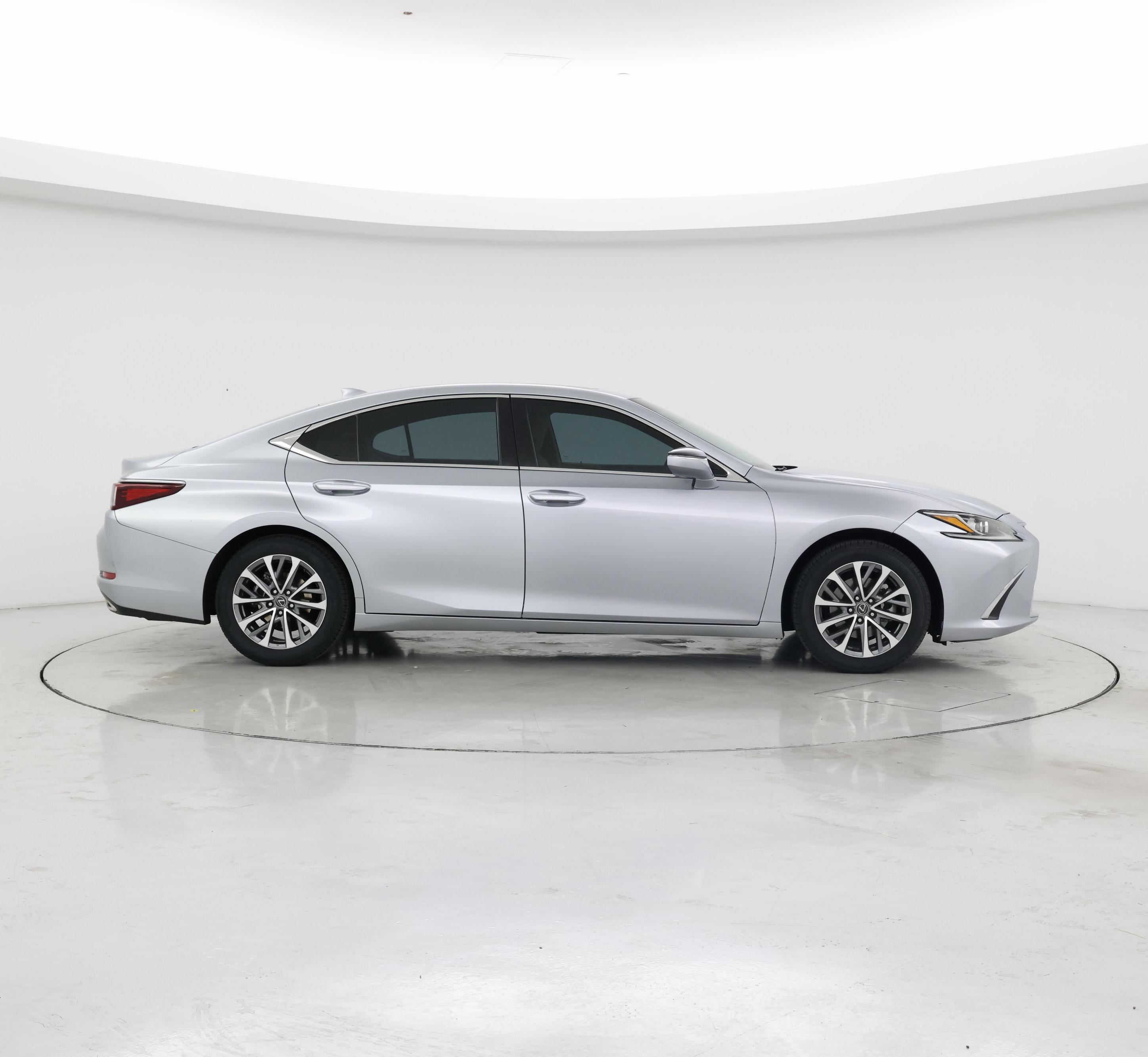 Thumbnail: 2023 Lexus ES - 7
