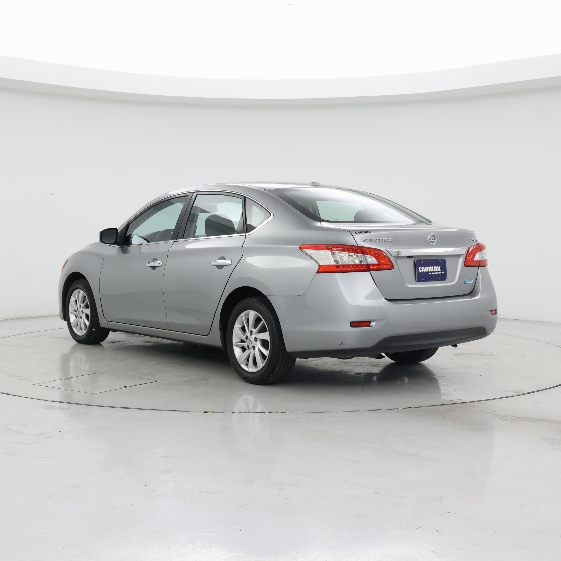 Thumbnail: 2014 Nissan Sentra - 2