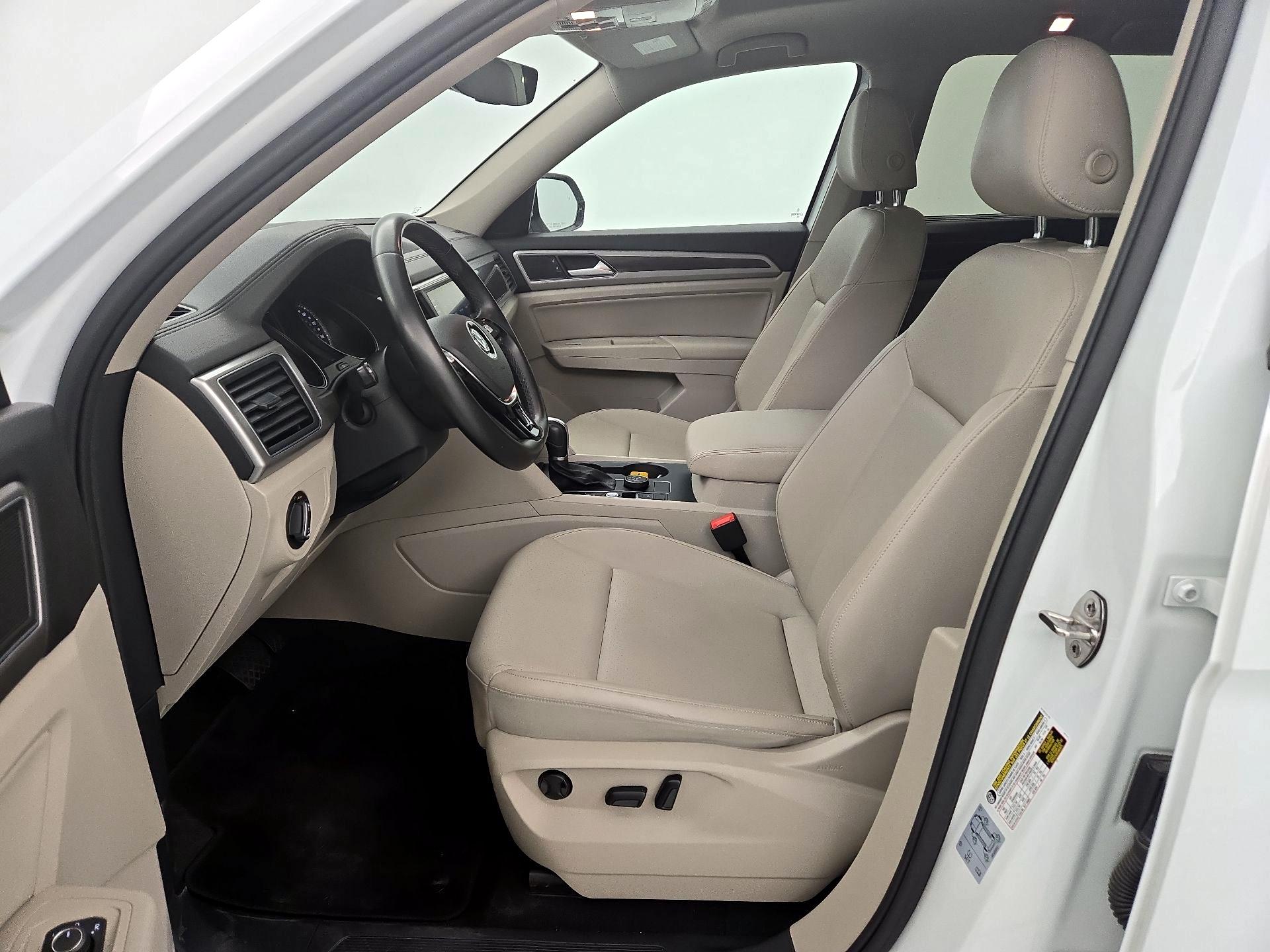 Thumbnail: 2019 Volkswagen Atlas - 11