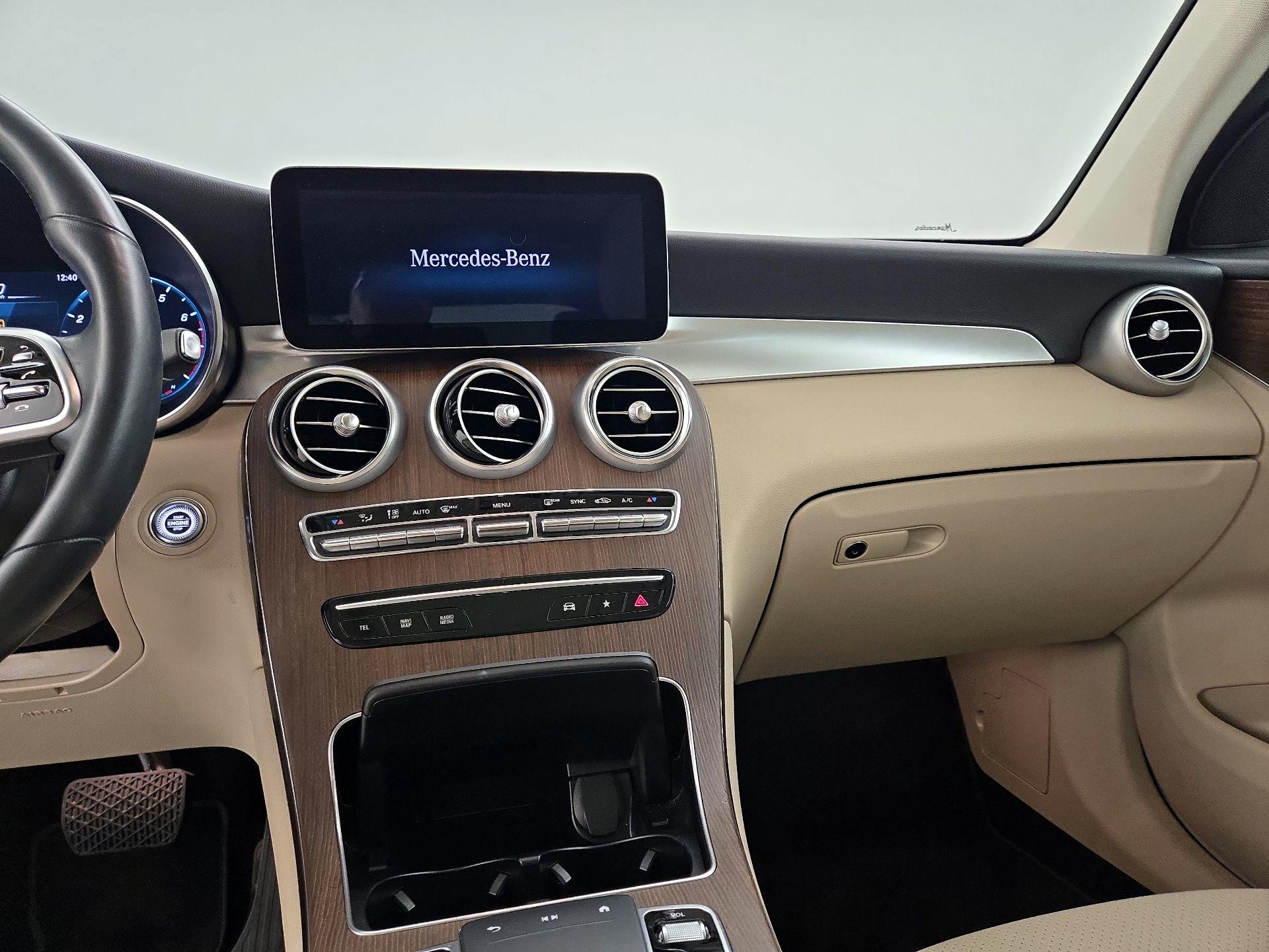 Thumbnail: 2022 Mercedes-Benz GLC - 9