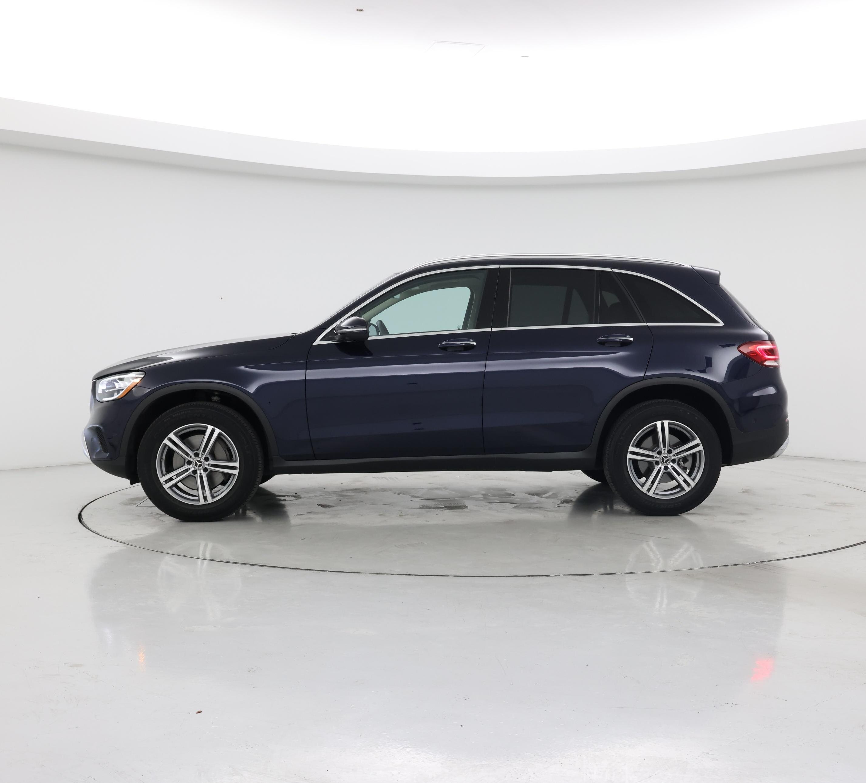 Thumbnail: 2022 Mercedes-Benz GLC - 3