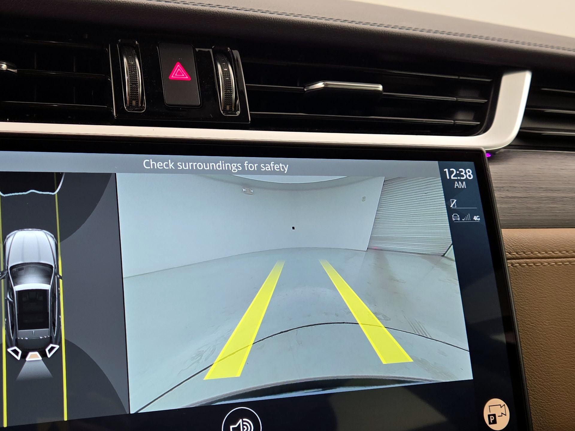 Thumbnail: 2022 Jaguar F-Pace - 15