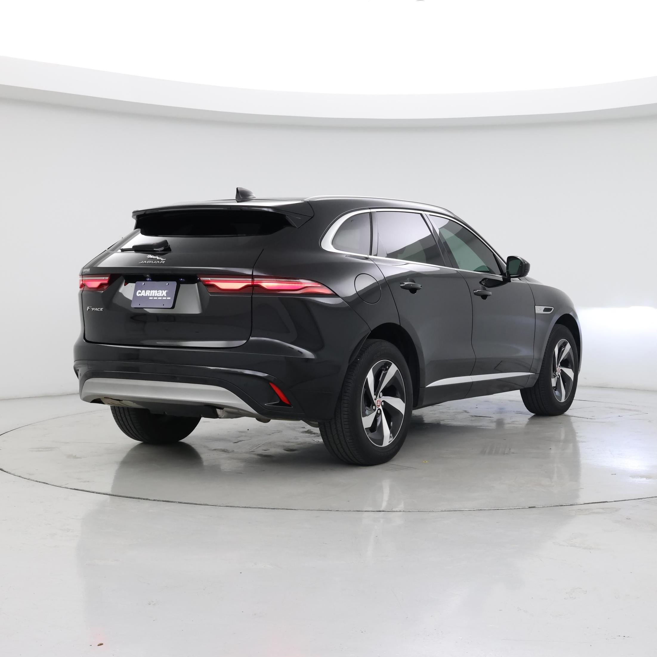 Thumbnail: 2022 Jaguar F-Pace - 8