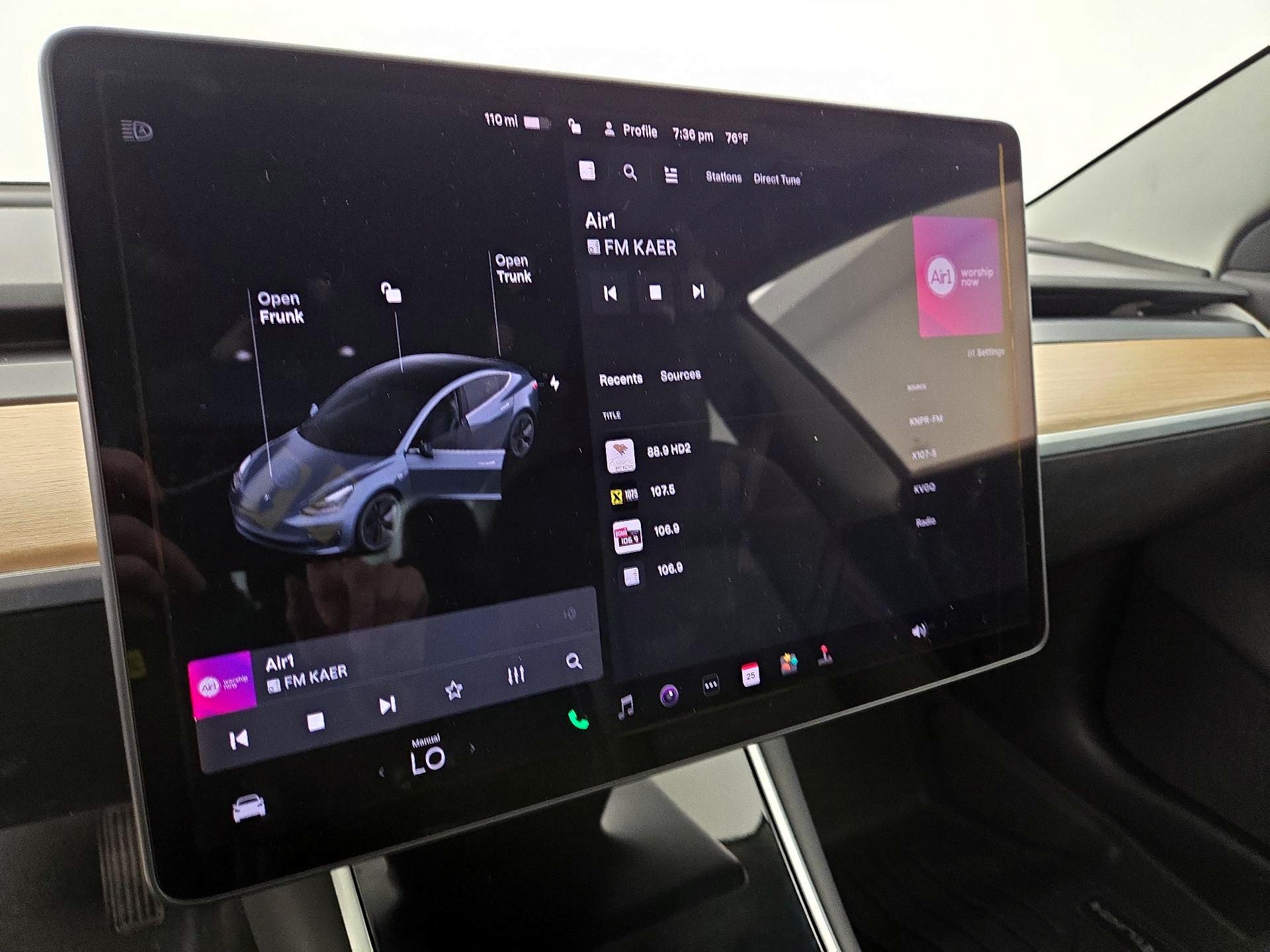 Thumbnail: 2019 Tesla Model 3 - 15