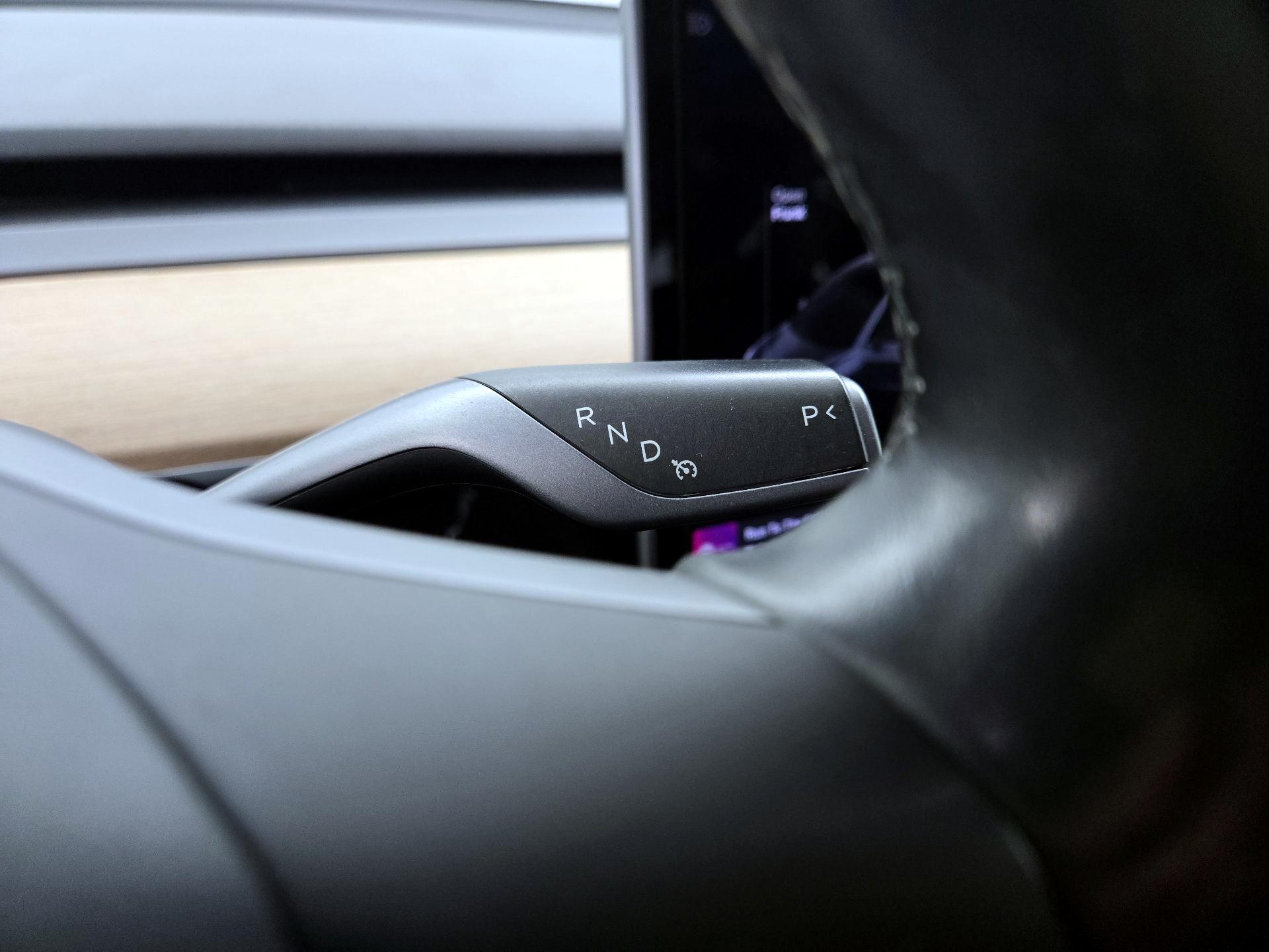 Thumbnail: 2019 Tesla Model 3 - 17