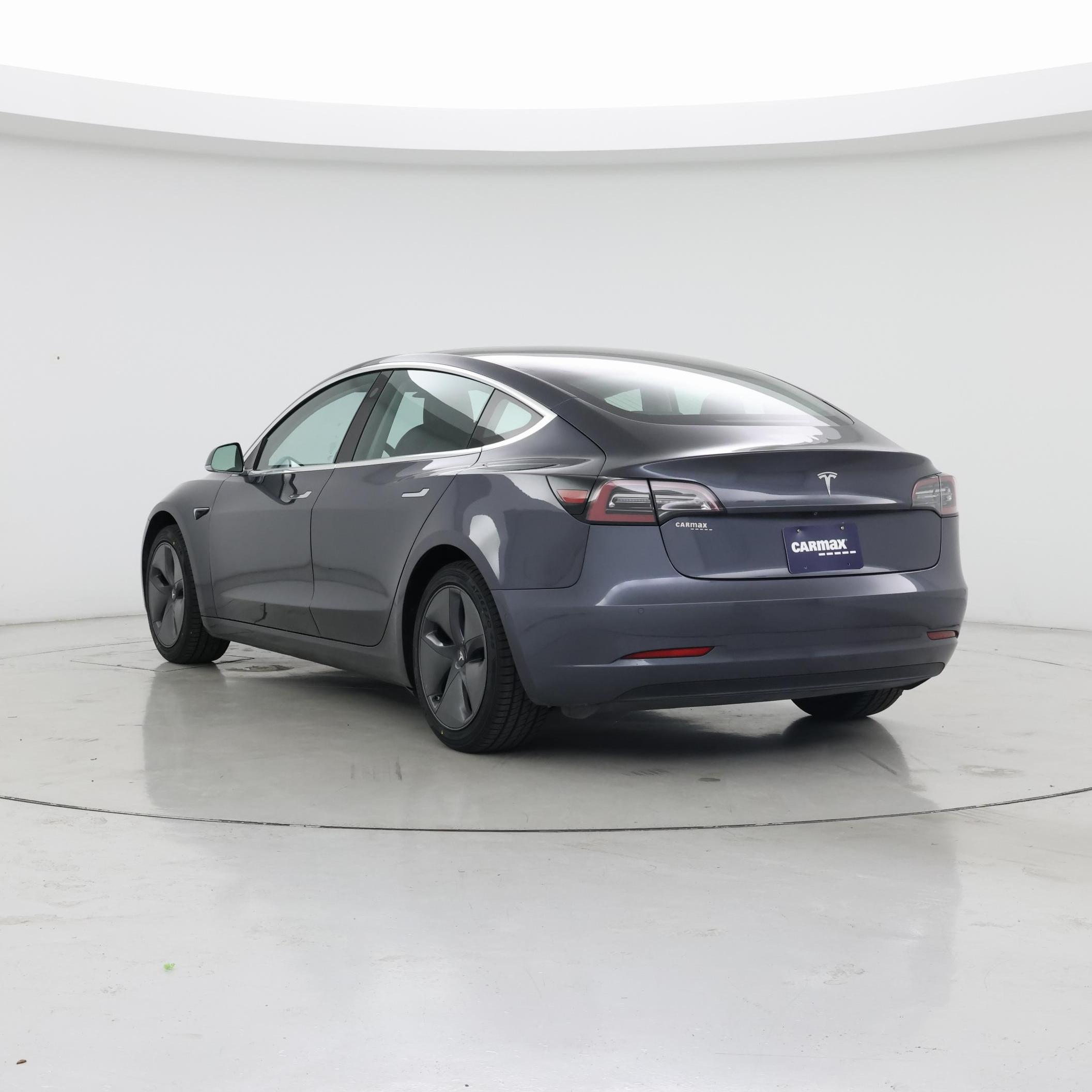 Thumbnail: 2019 Tesla Model 3 - 2