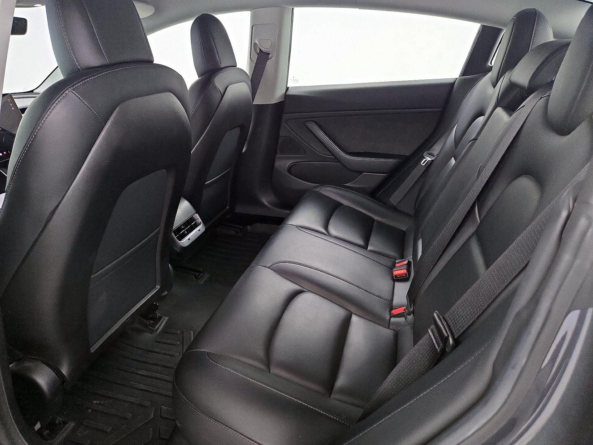 Thumbnail: 2019 Tesla Model 3 - 19