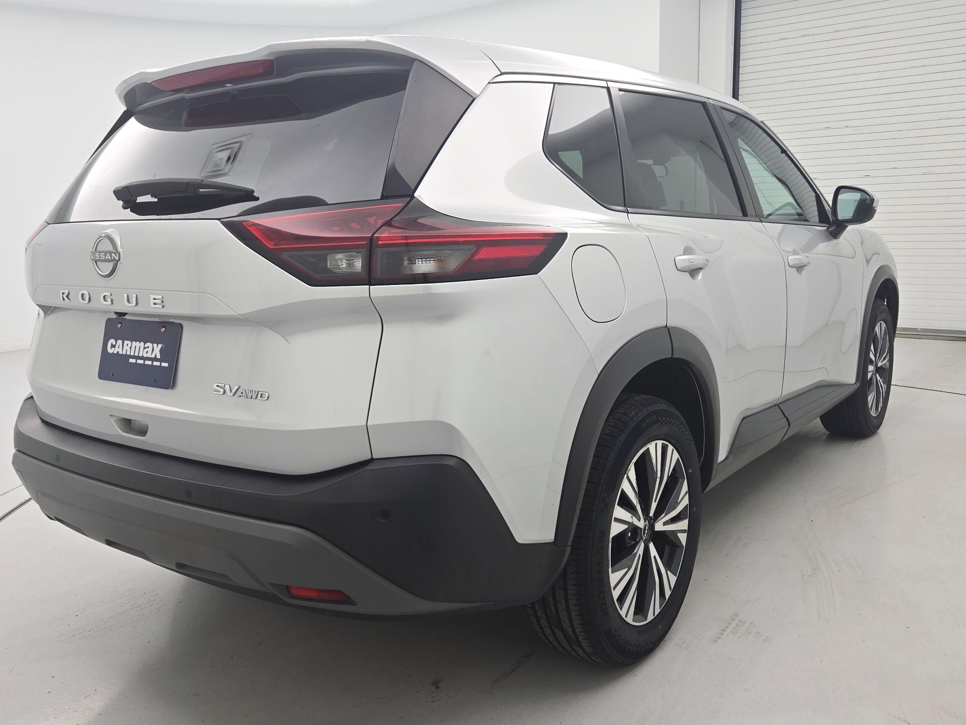 Thumbnail: 2022 Nissan Rogue - 5
