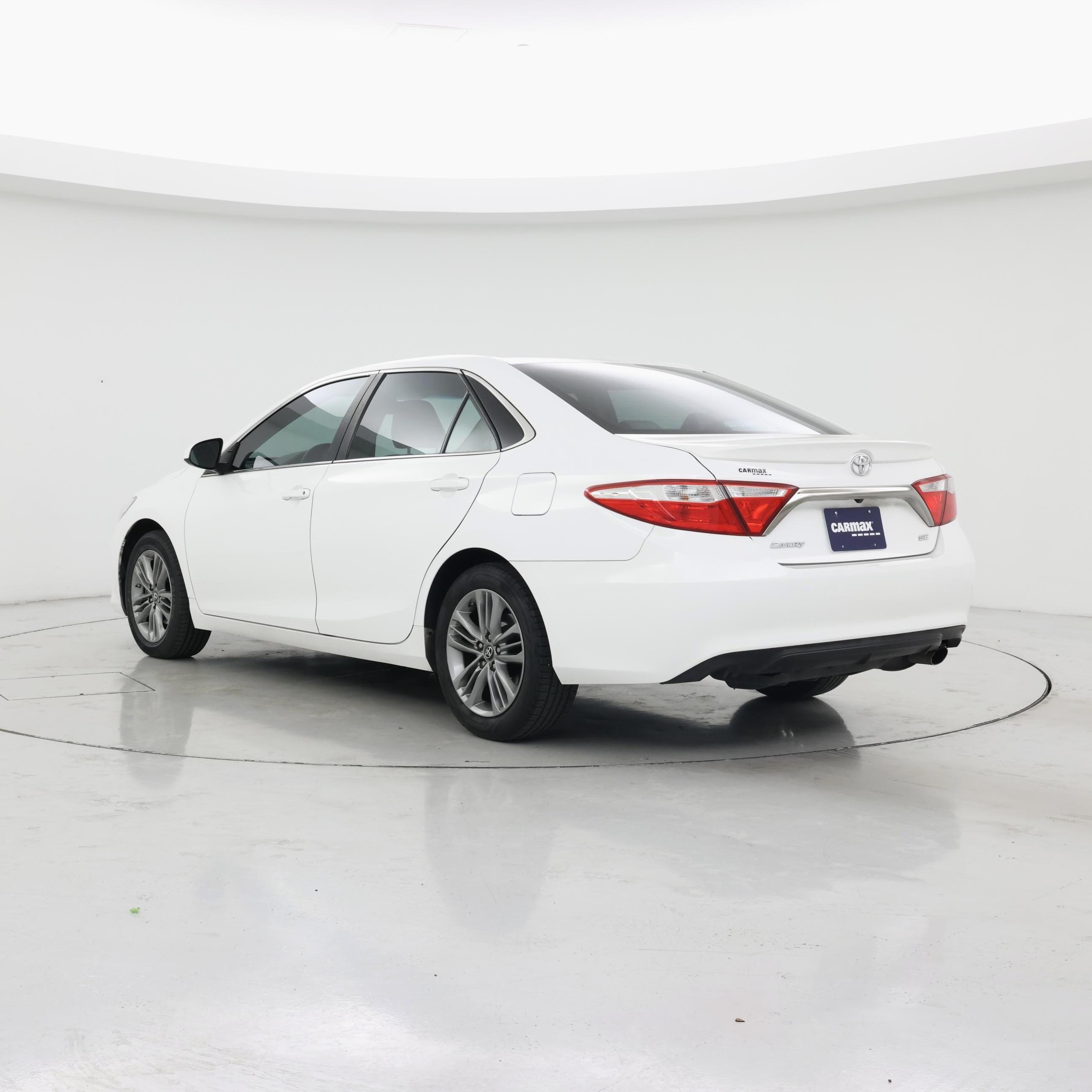 Thumbnail: 2016 Toyota Camry - 2