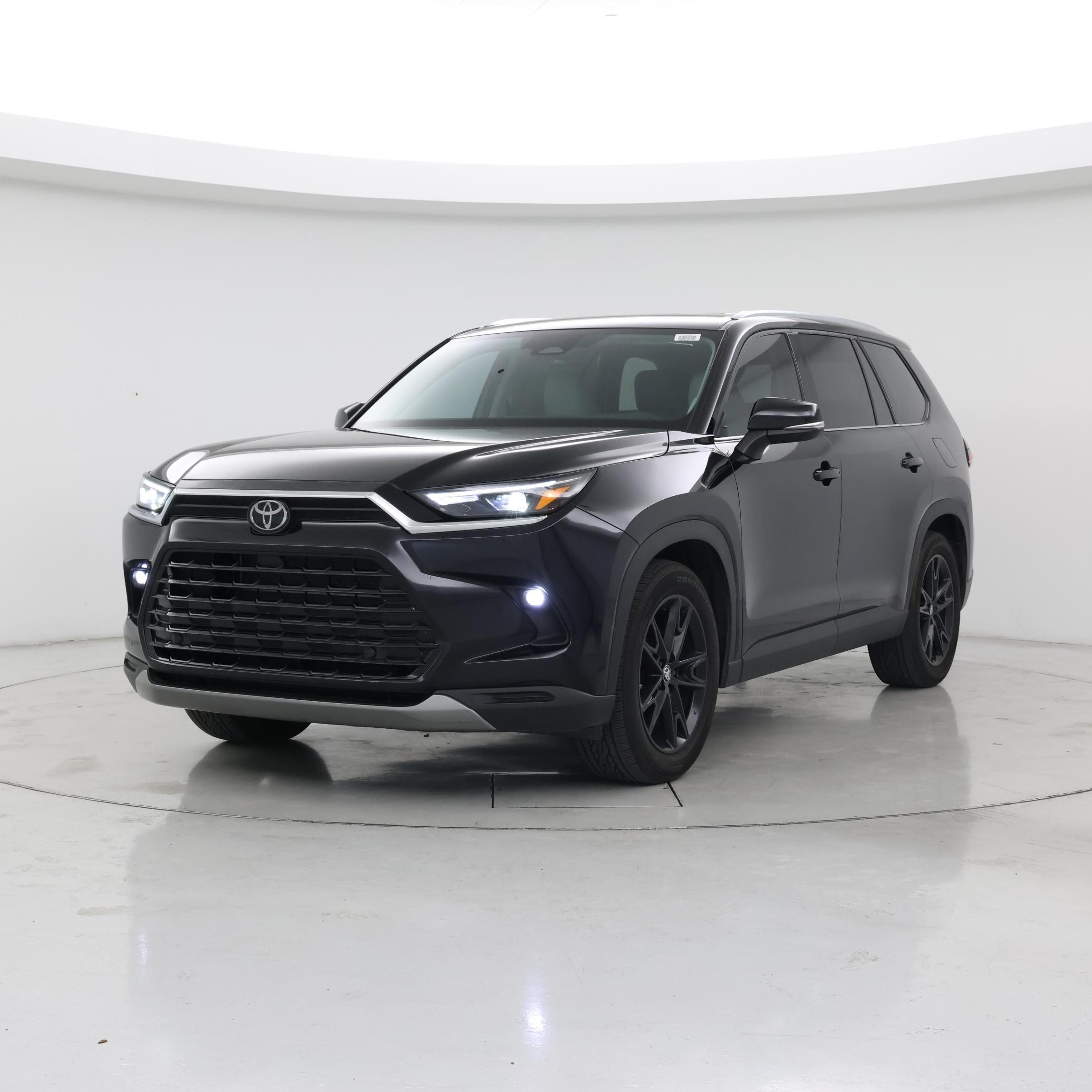 Thumbnail: 2024 Toyota Highlander - 4