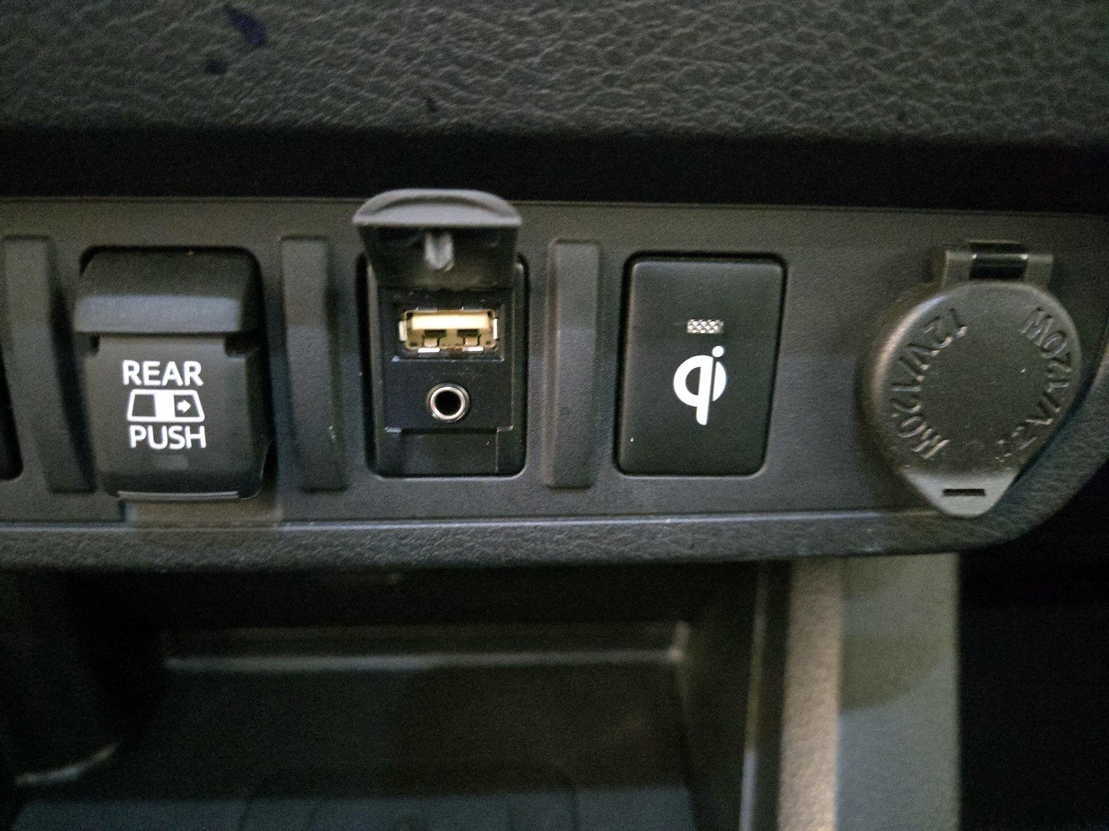 2019 Toyota Tacoma TRD Sport - Photo 20