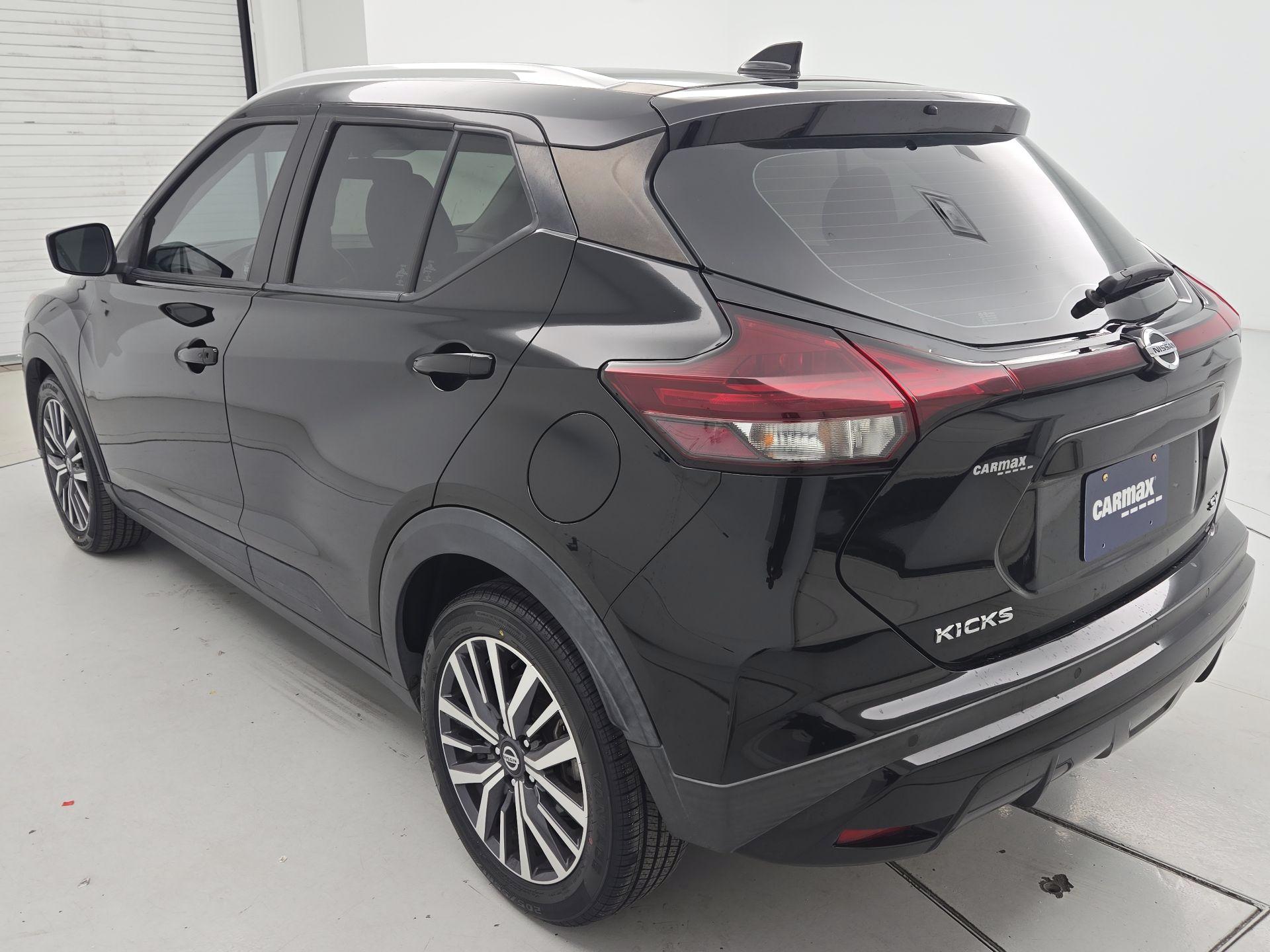 Thumbnail: 2021 Nissan Kicks - 7