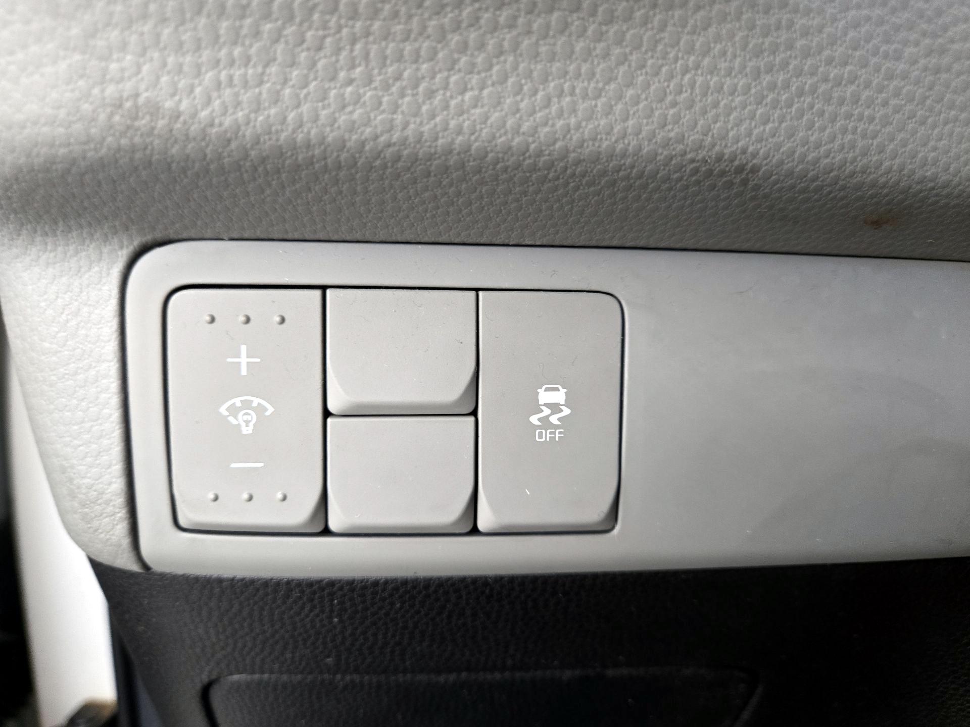 Thumbnail: 2015 Kia Soul - 13