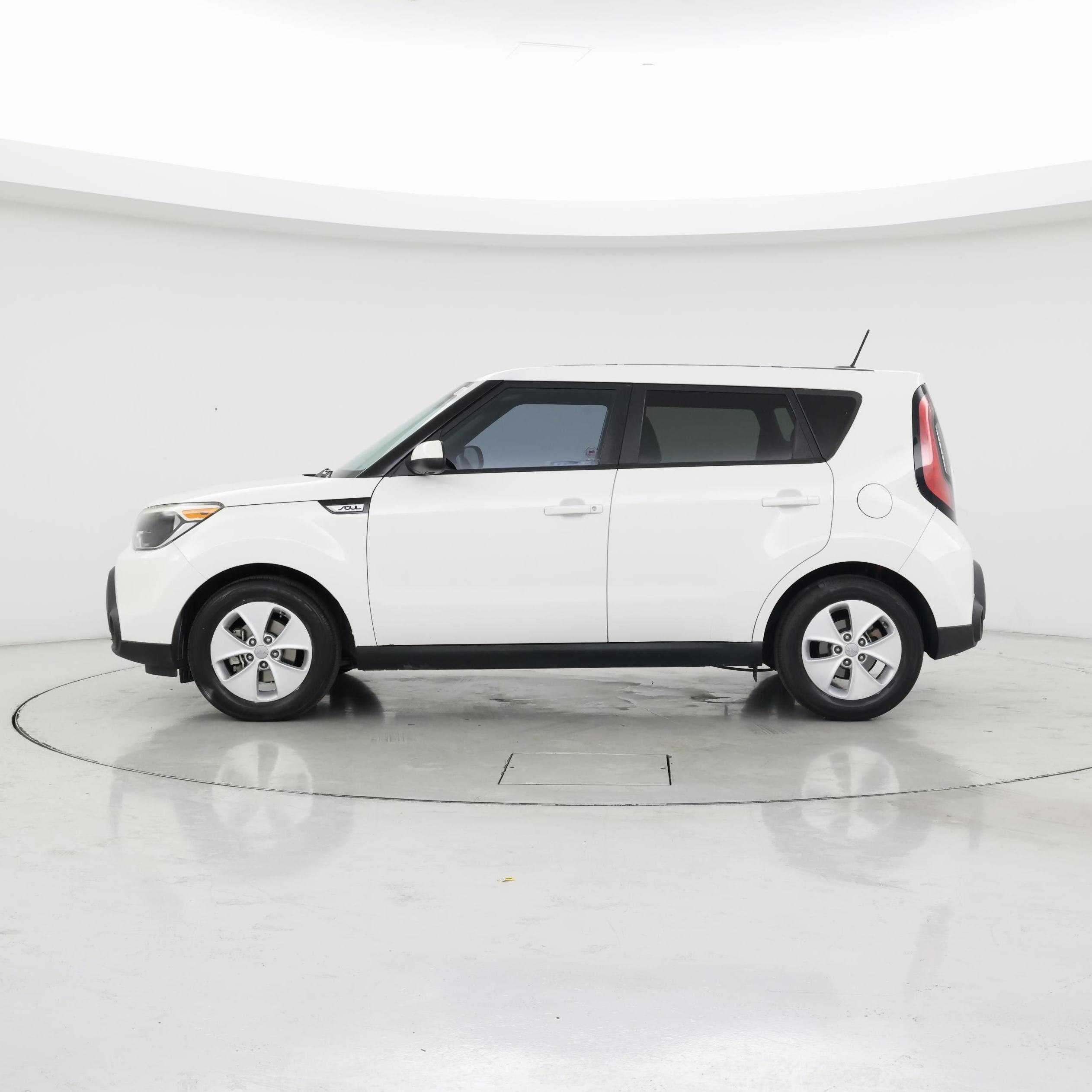 Thumbnail: 2015 Kia Soul - 3