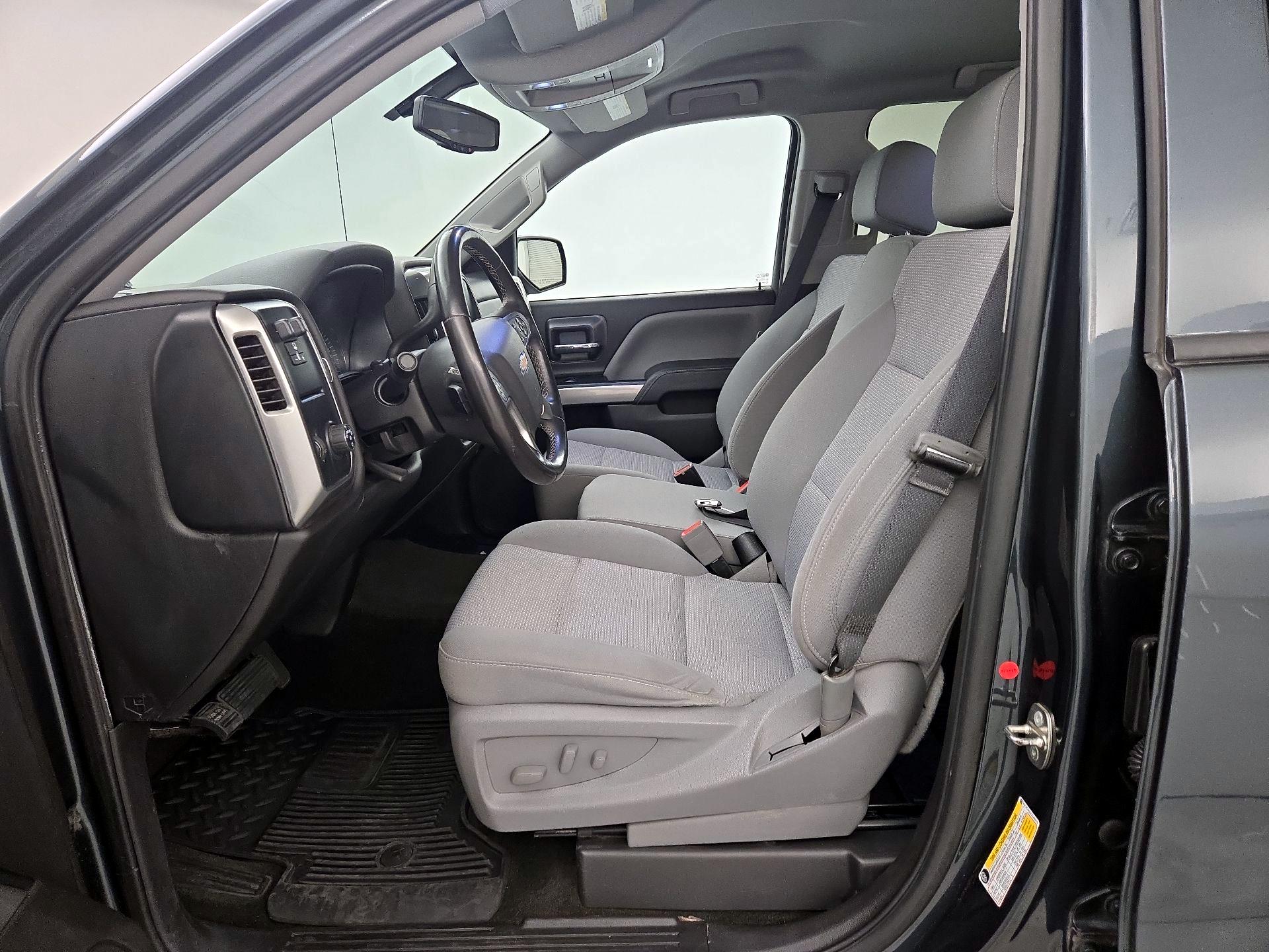 Thumbnail: 2018 Chevrolet Silverado 1500 - 11