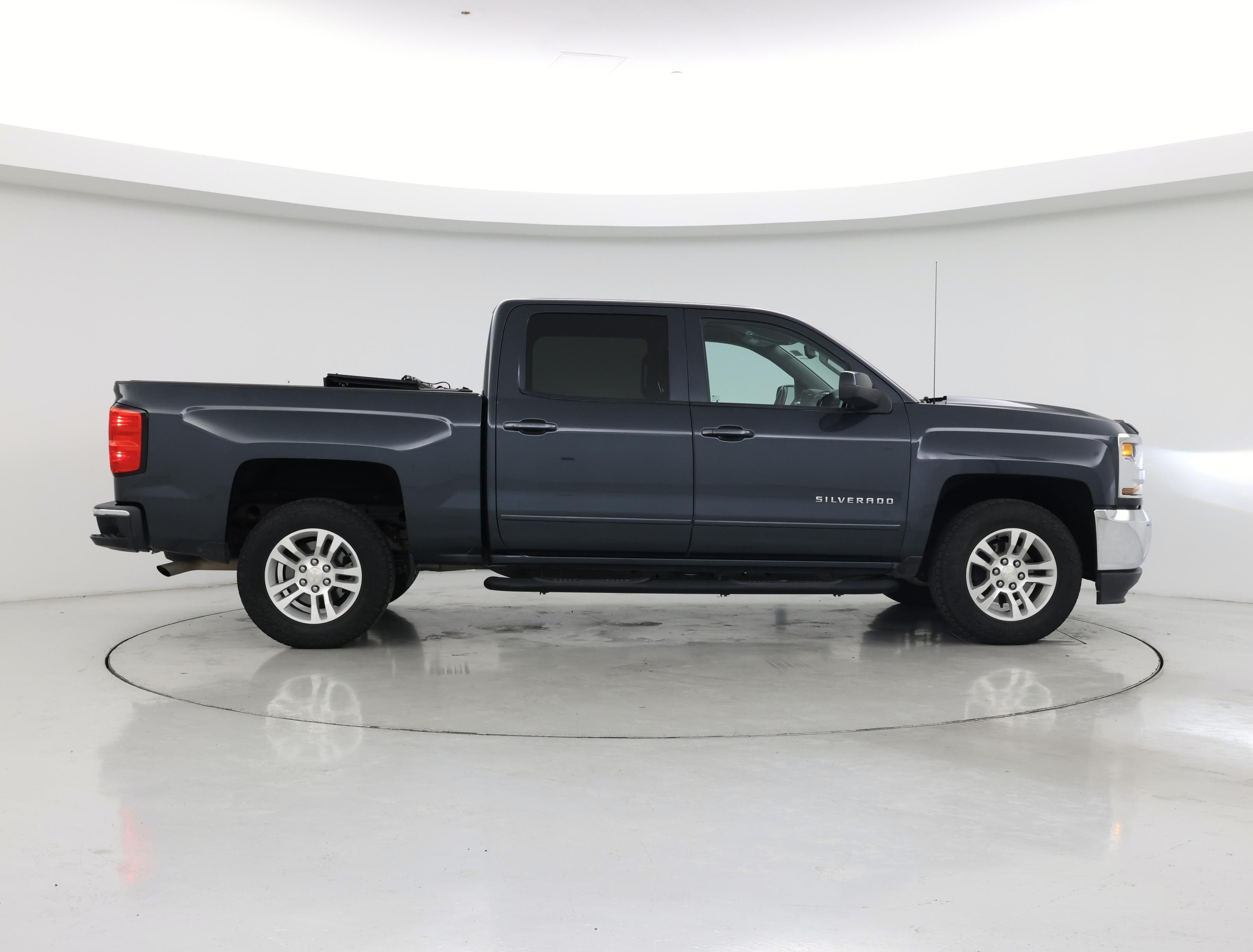 Thumbnail: 2018 Chevrolet Silverado 1500 - 7