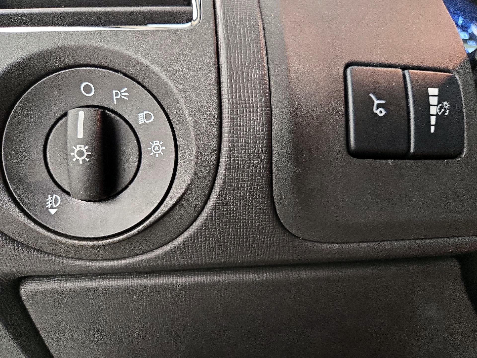 Thumbnail: 2019 Ford Flex - 13