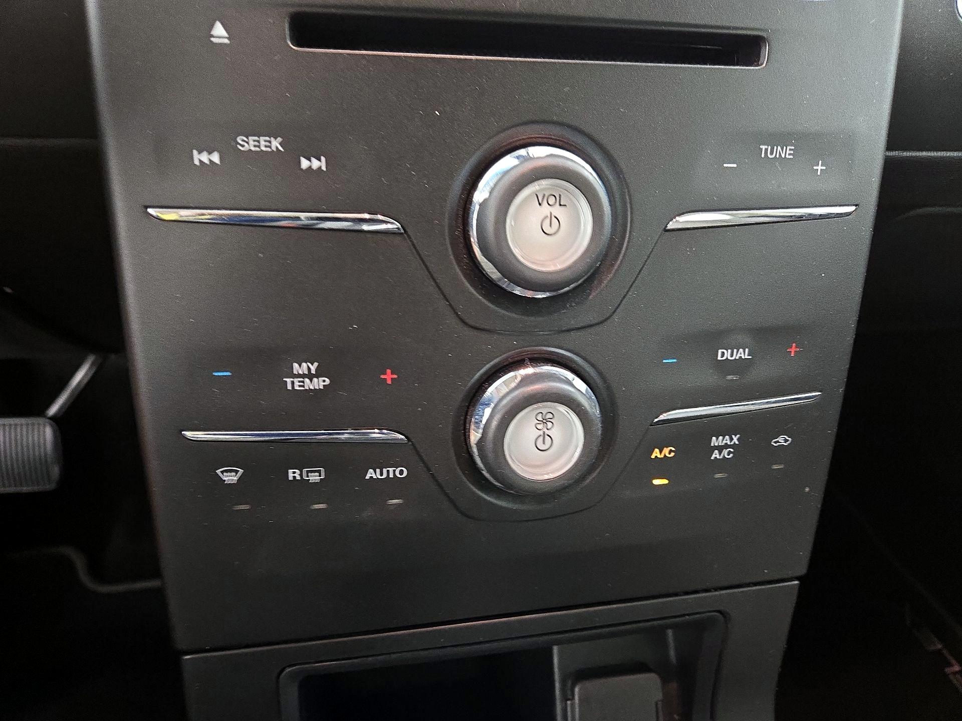 Thumbnail: 2019 Ford Flex - 17