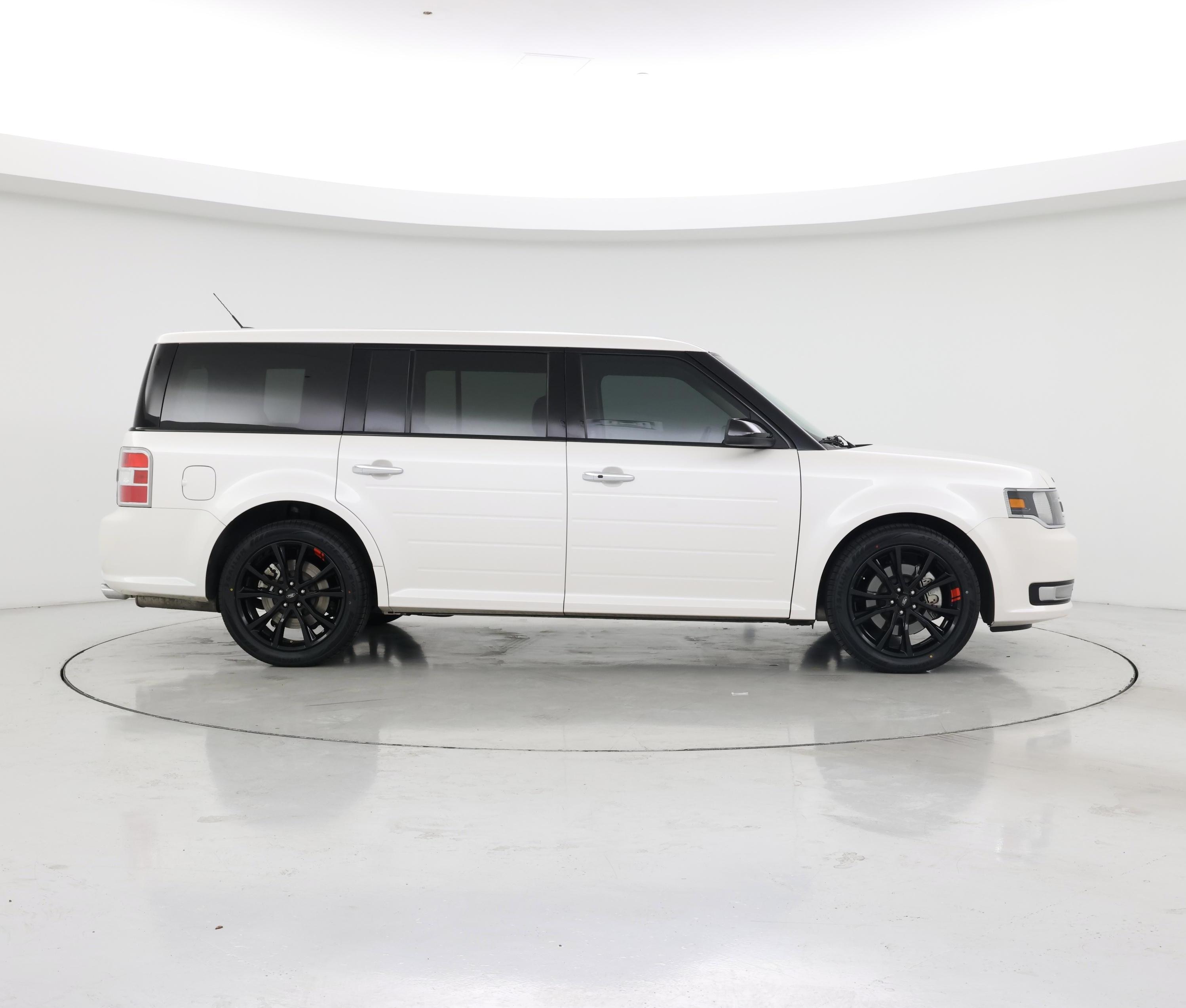 Thumbnail: 2019 Ford Flex - 7