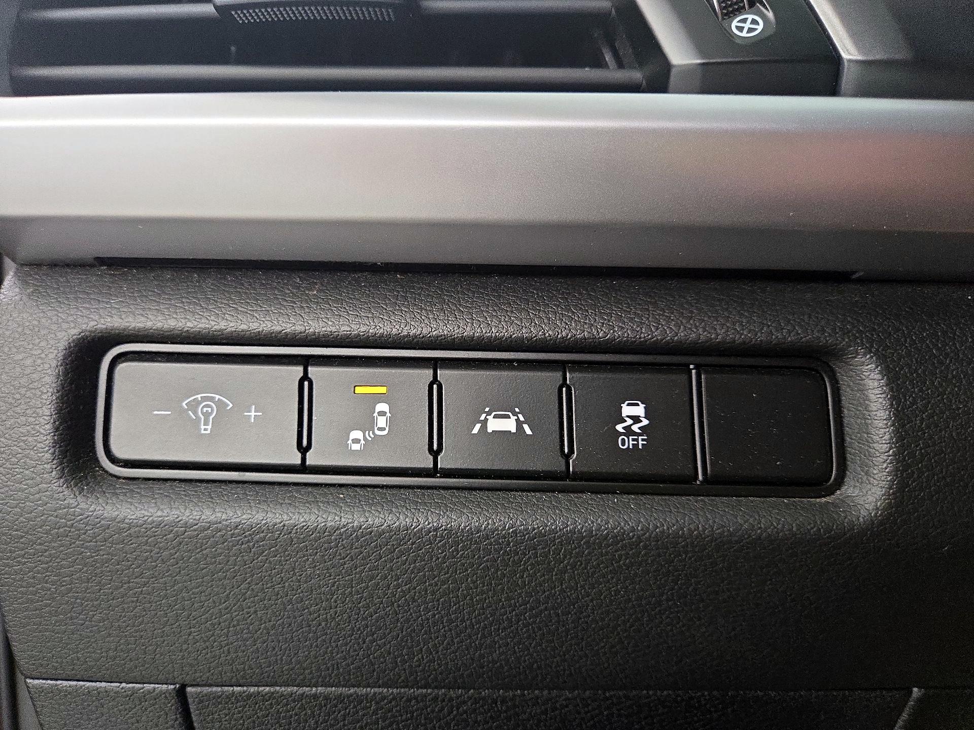 Thumbnail: 2020 Kia Telluride - 13