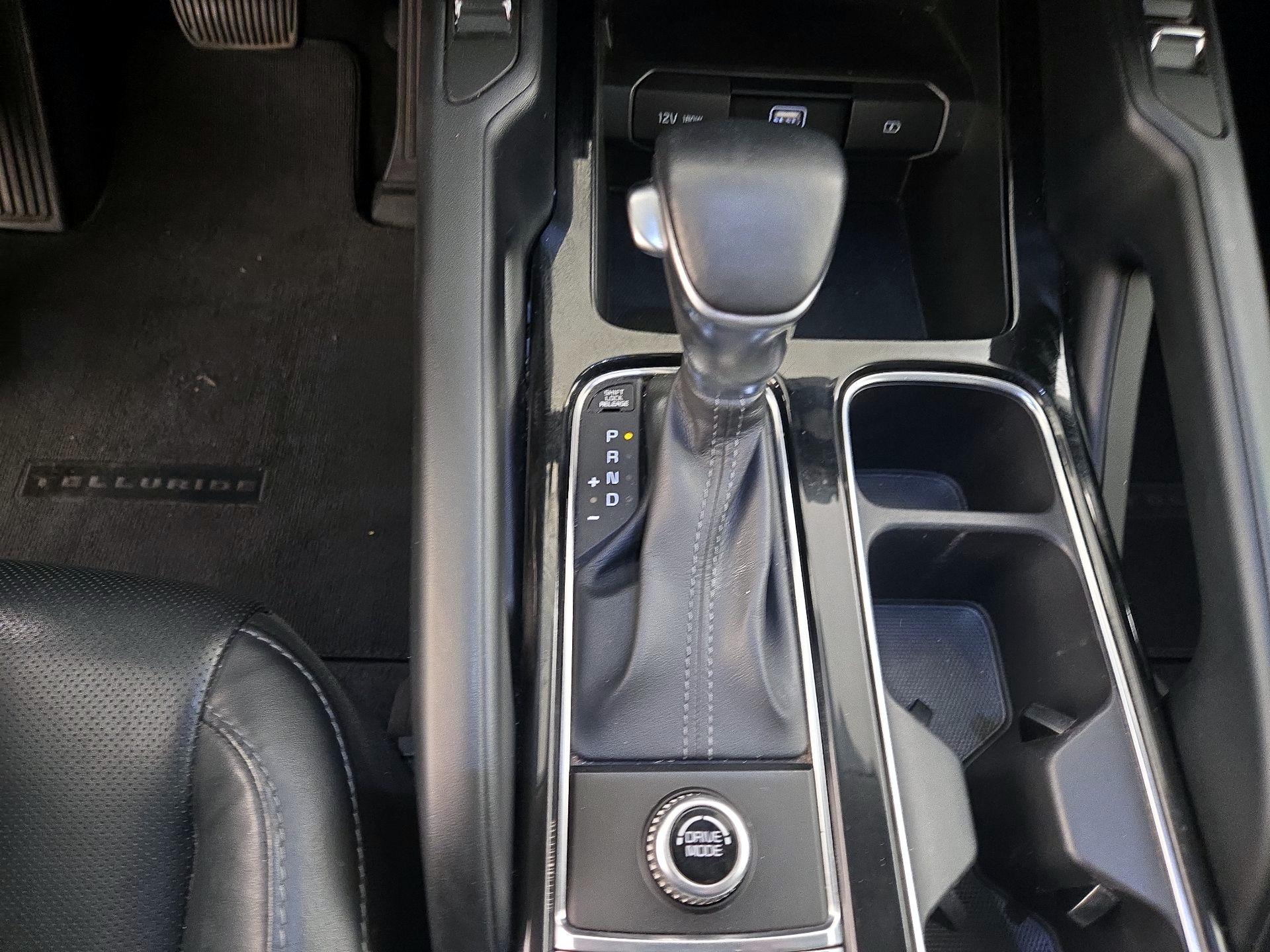 Thumbnail: 2020 Kia Telluride - 17