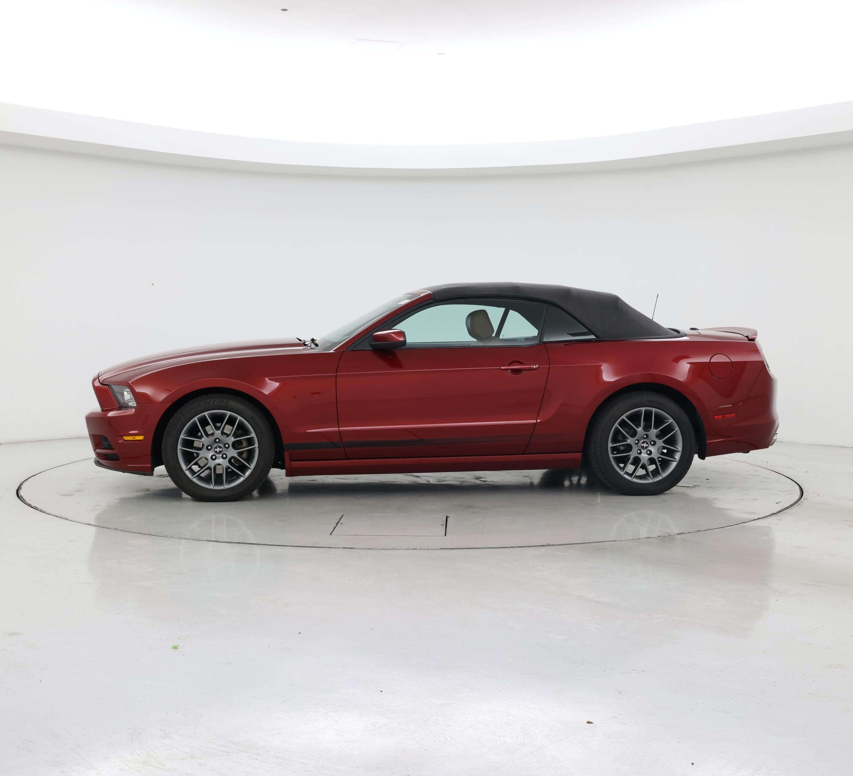 Thumbnail: 2014 Ford Mustang - 3