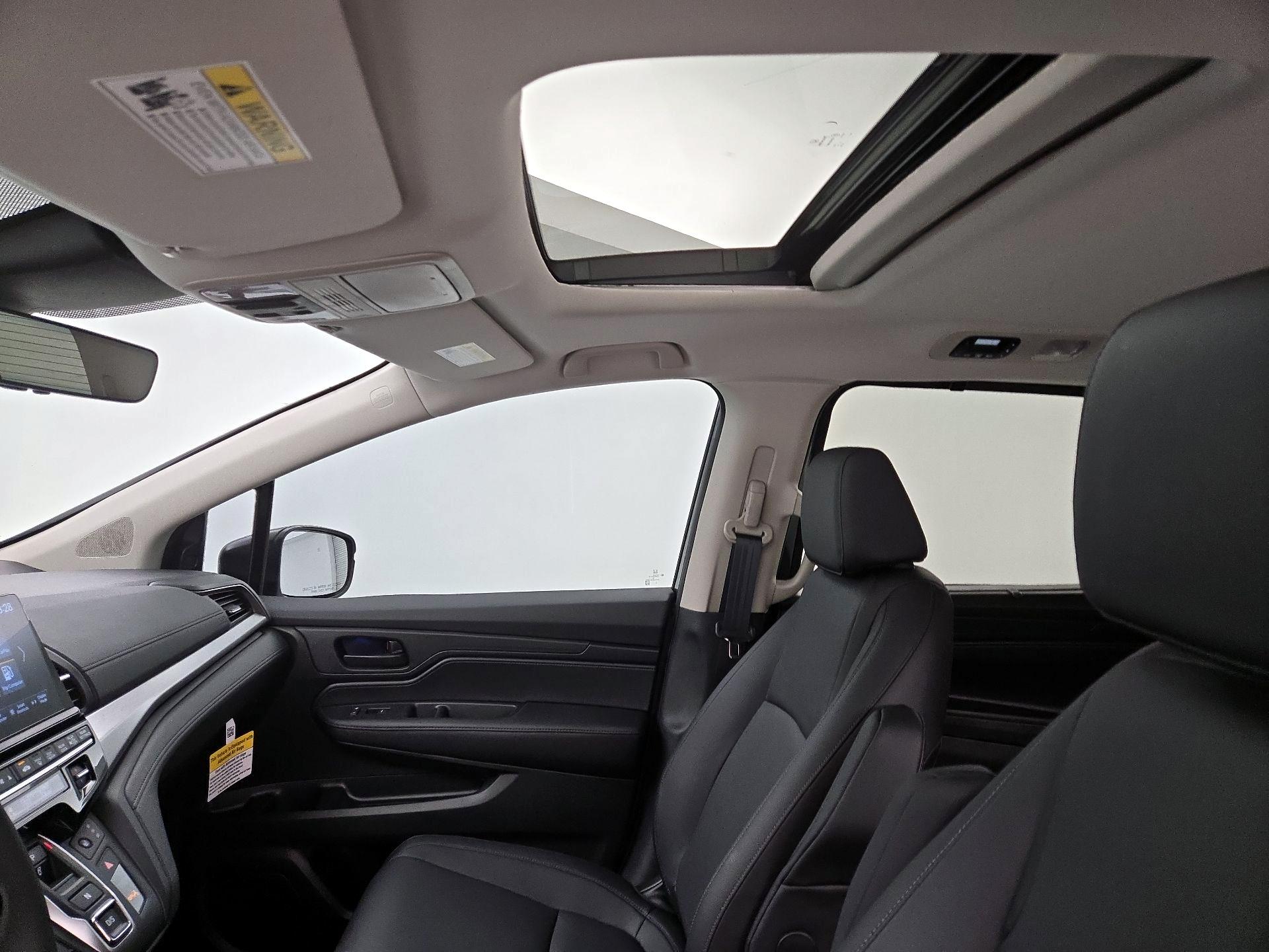 Thumbnail: 2025 Honda Odyssey - 19