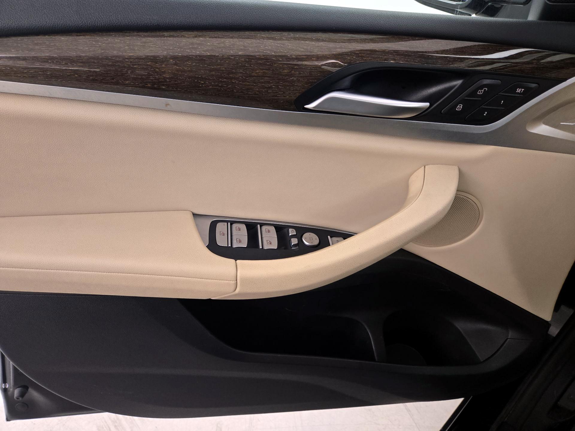 Thumbnail: 2021 BMW X3 - 12
