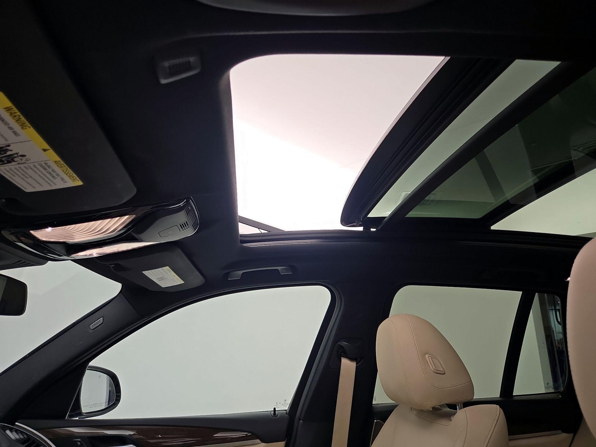 Thumbnail: 2021 BMW X3 - 20