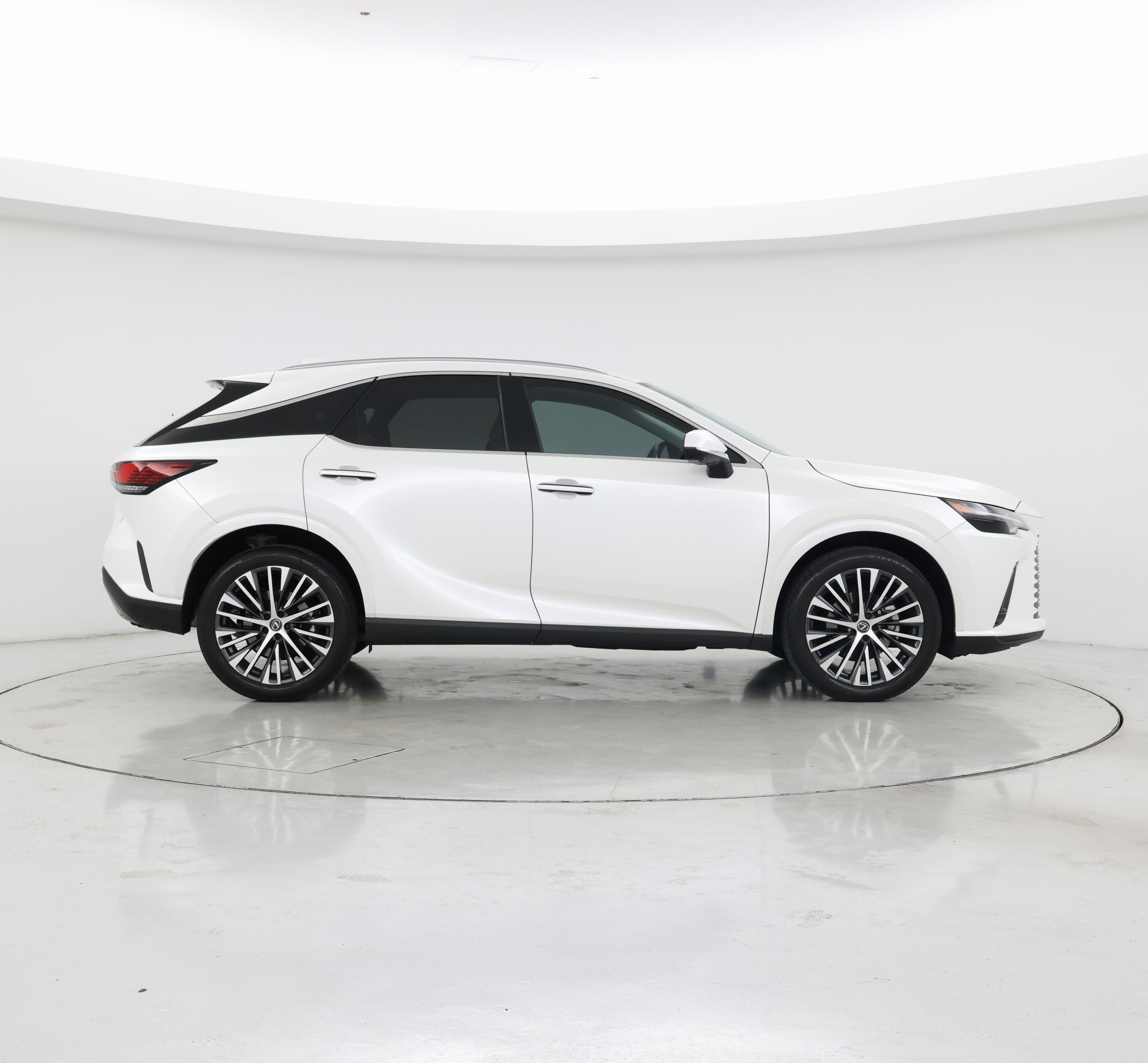 Thumbnail: 2024 Lexus RX - 7
